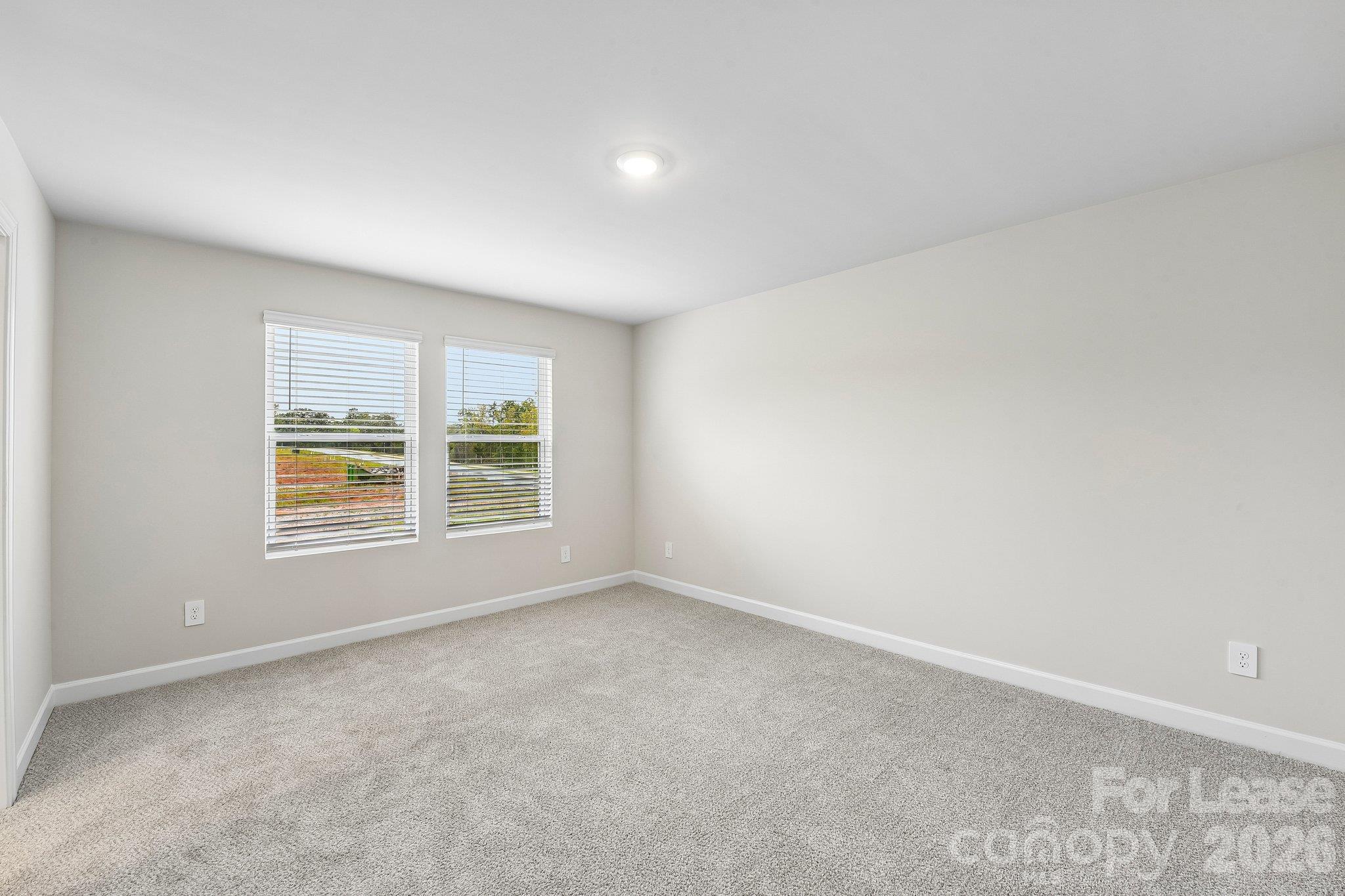 1547 31st Street Property Photo 18
