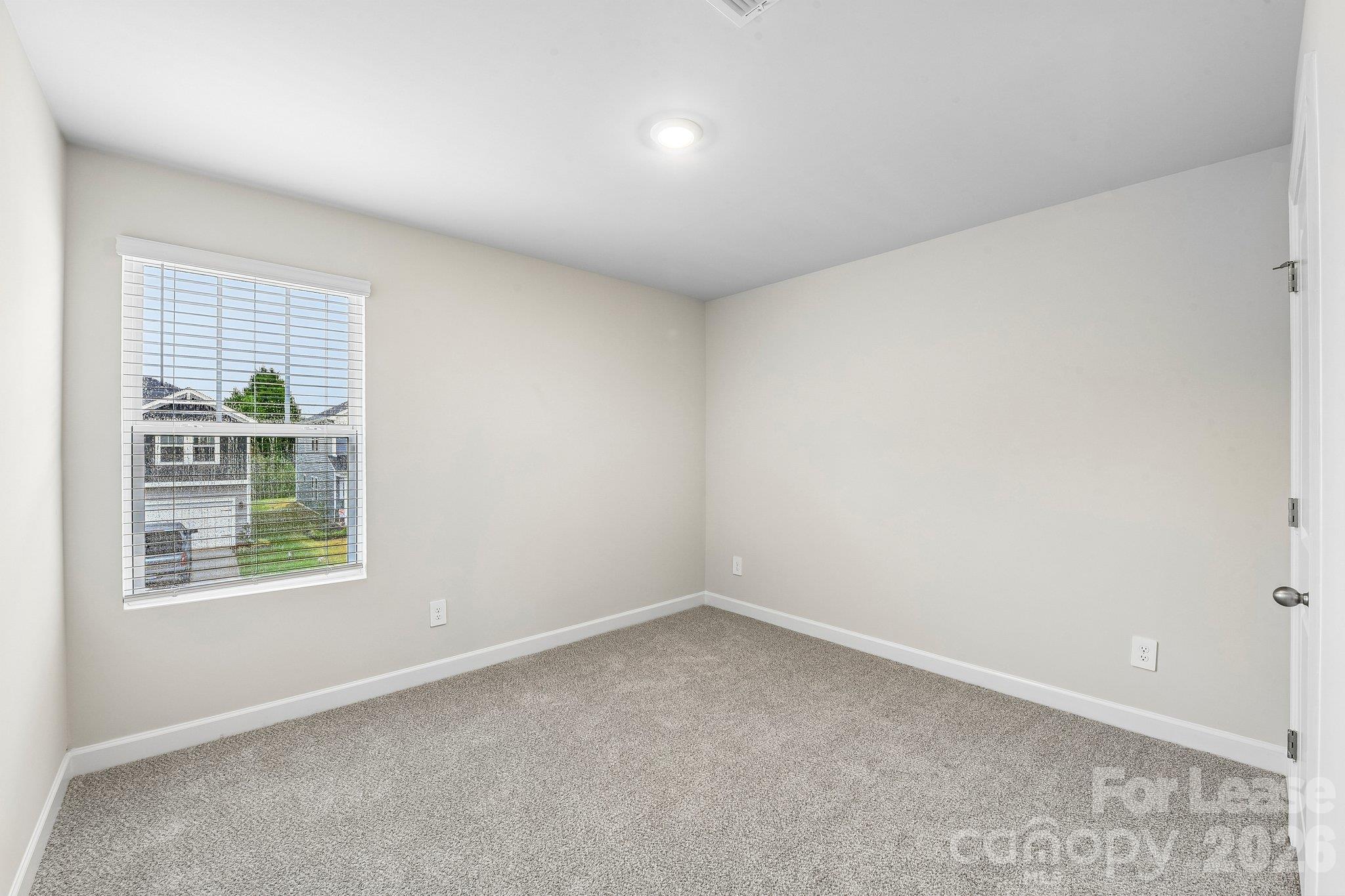1547 31st Street Property Photo 25