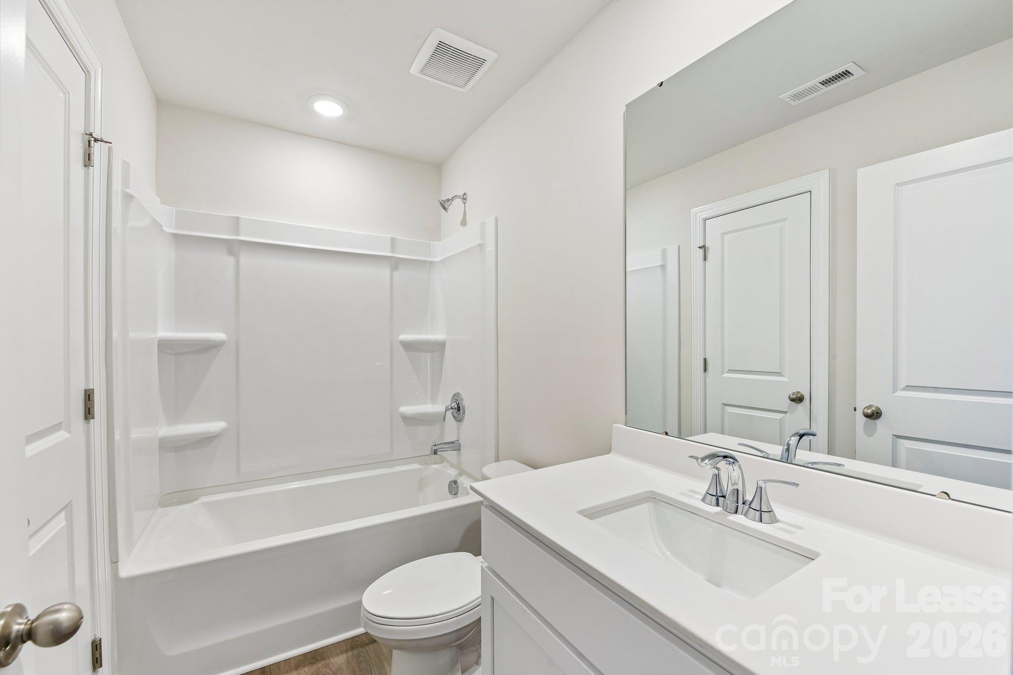1547 31st Street Property Photo 27