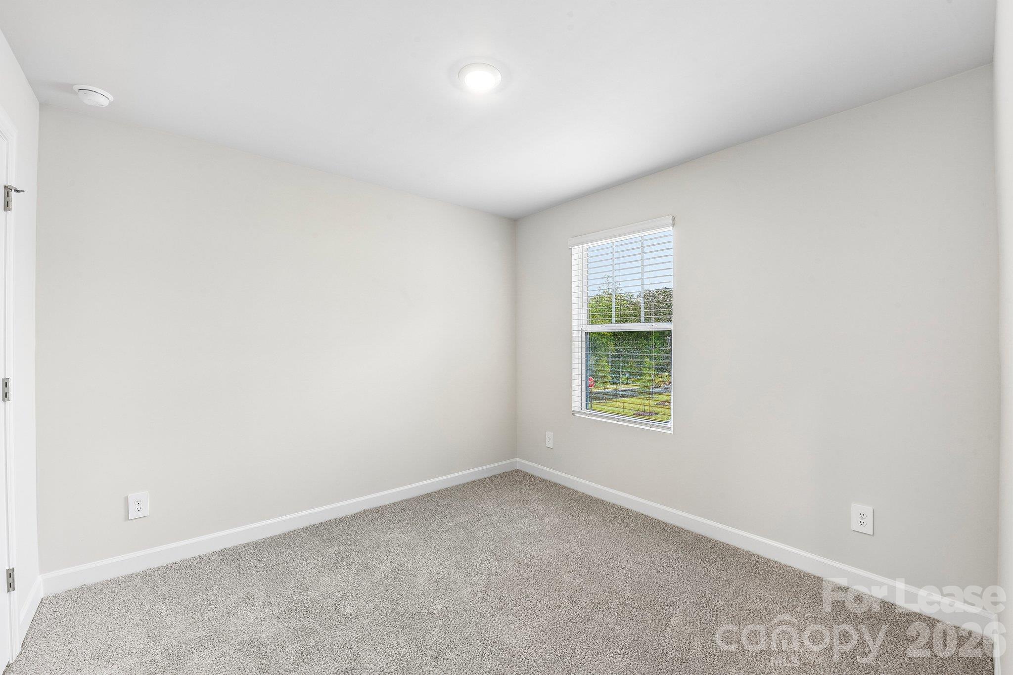 1547 31st Street Property Photo 28