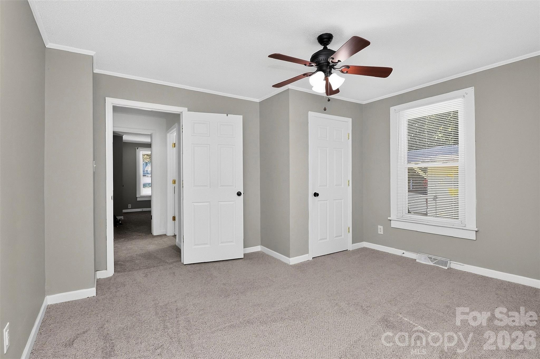 502 E 23rd Street Property Photo 19