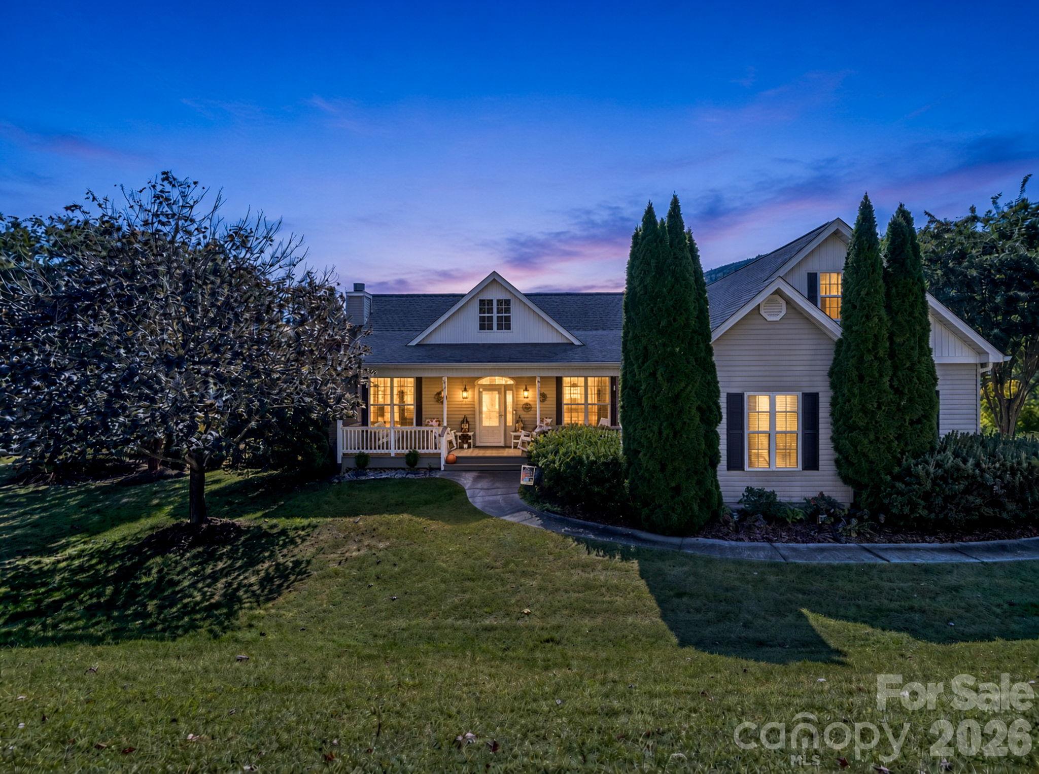 215 N Crab Meadow Drive Property Photo 6
