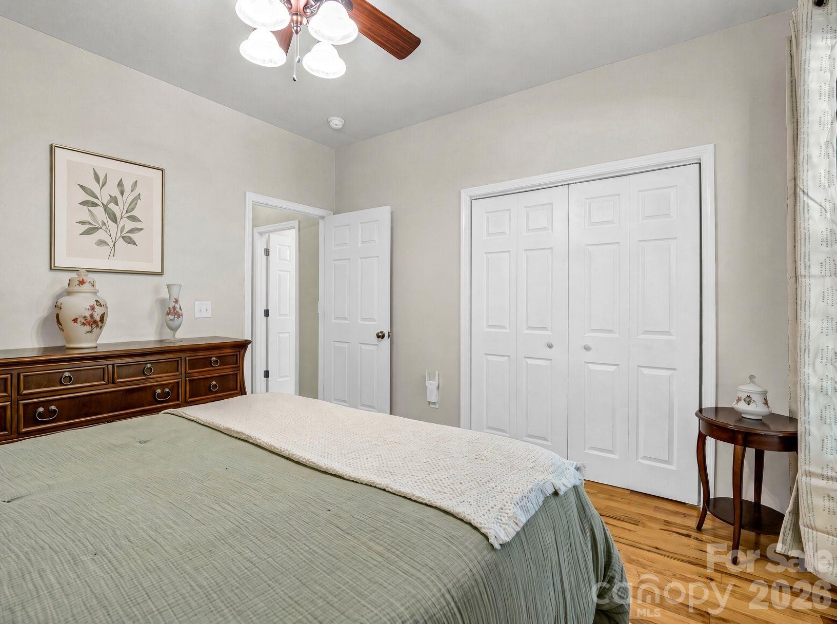 215 N Crab Meadow Drive Property Photo 37