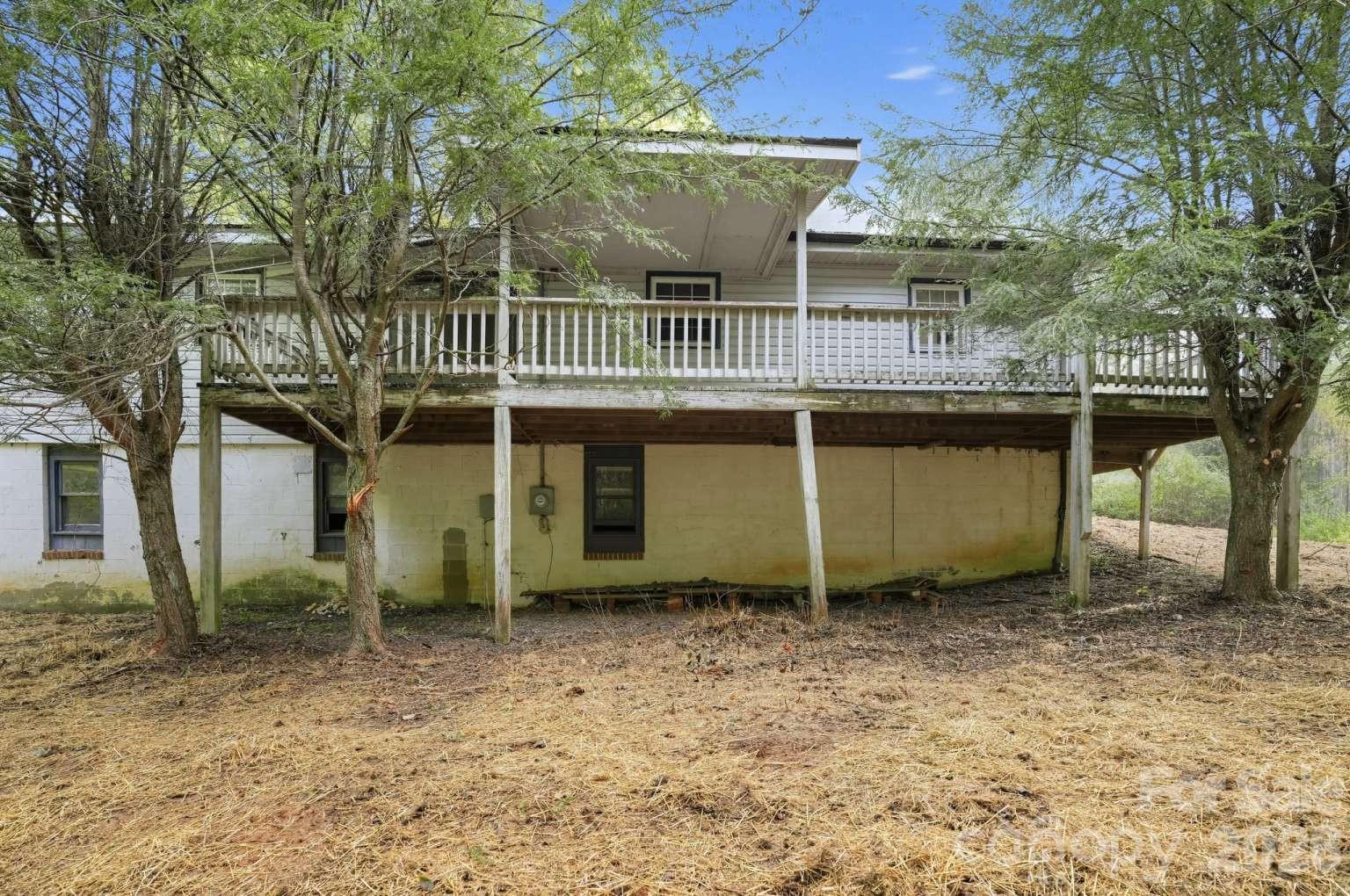 2131 Deep Ford Road Property Photo 8