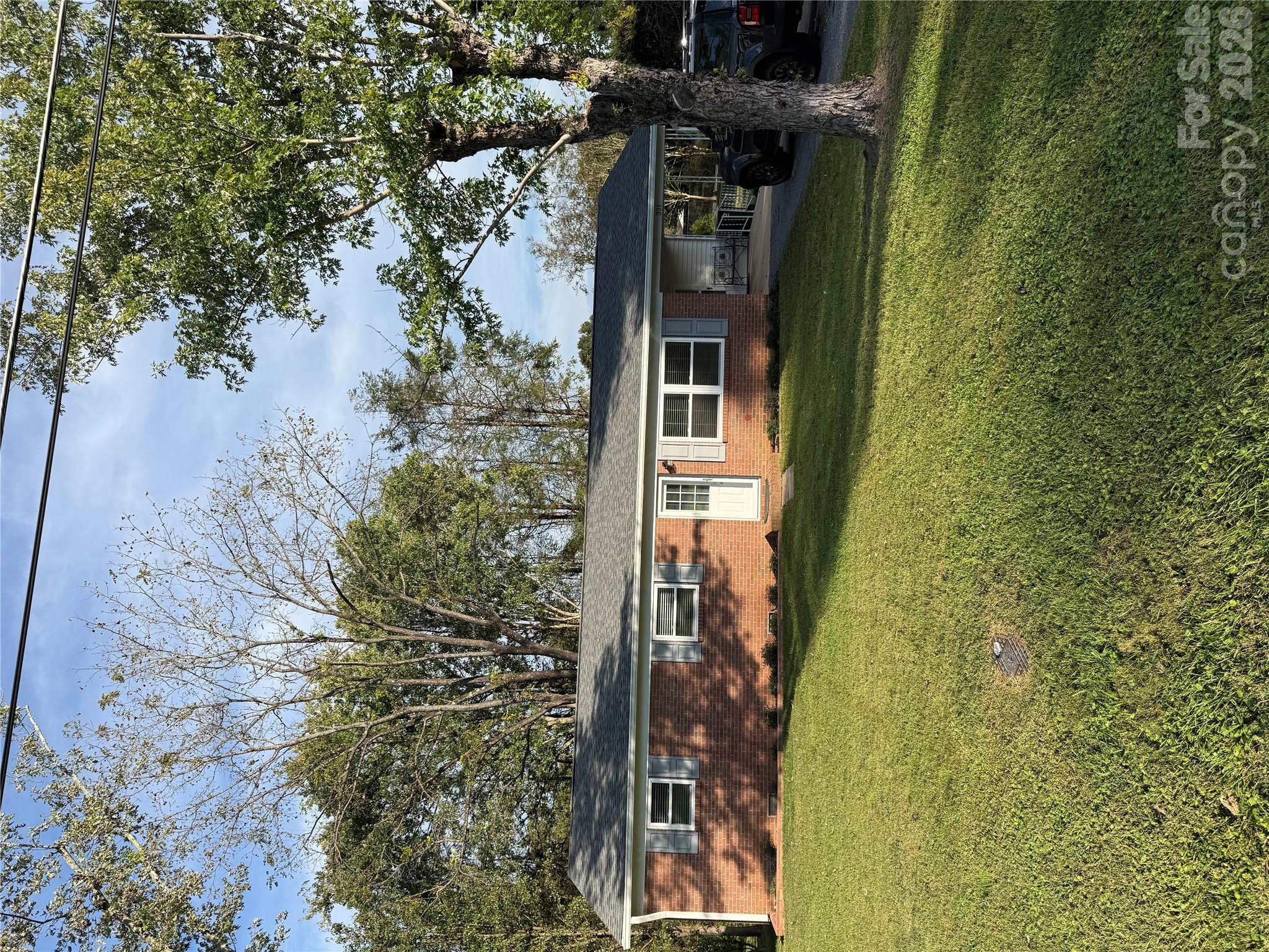 321 Sheldon Street Property Photo 1