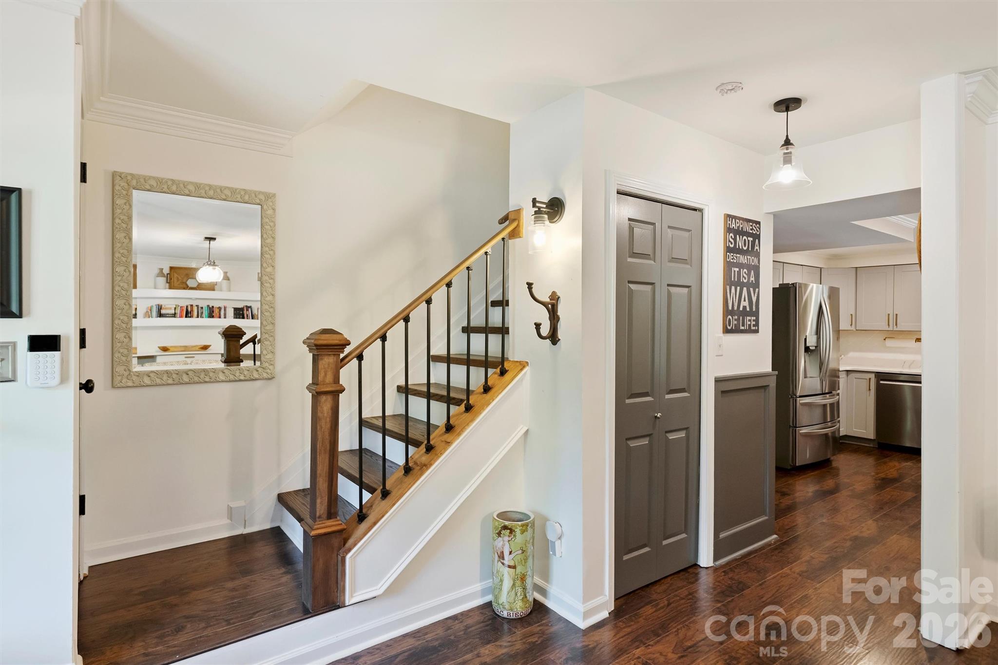 9108 New Towne Drive Property Photo 21