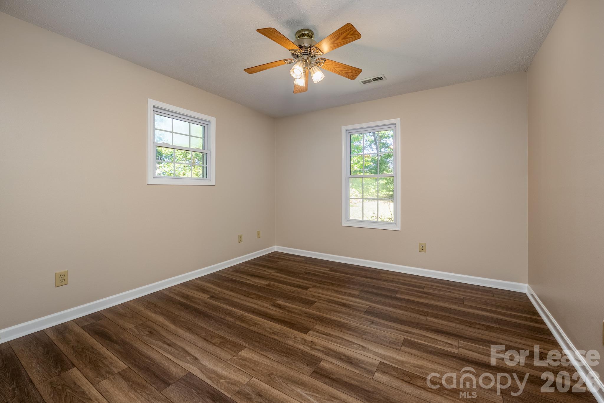 7589 Monbo Road Property Photo 31