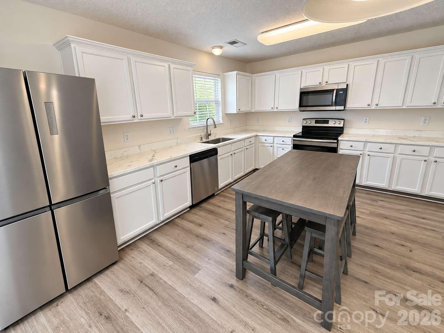 1524 Andora Drive Property Photo 2