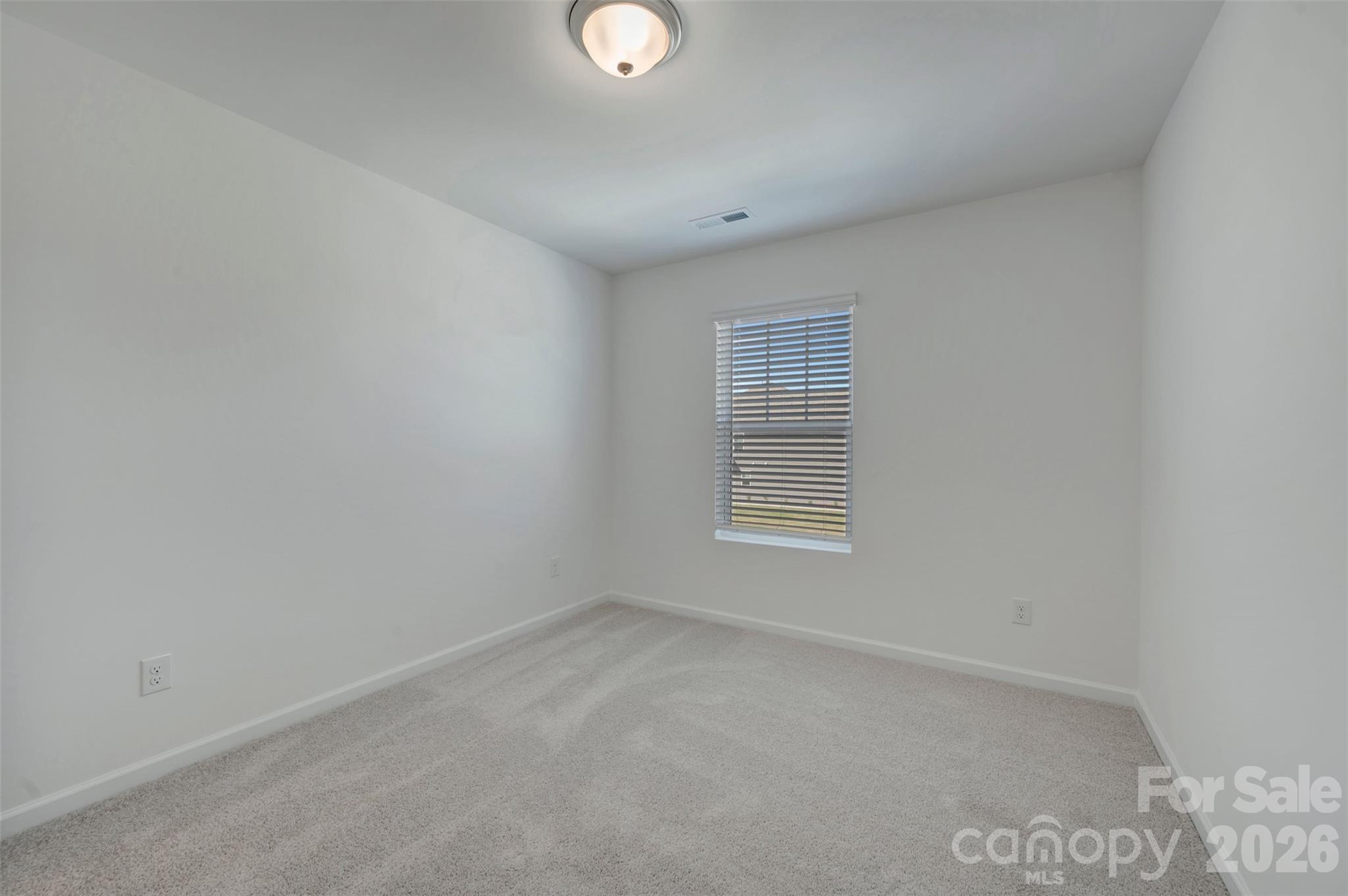 783 Kitfox Drive Property Photo 11