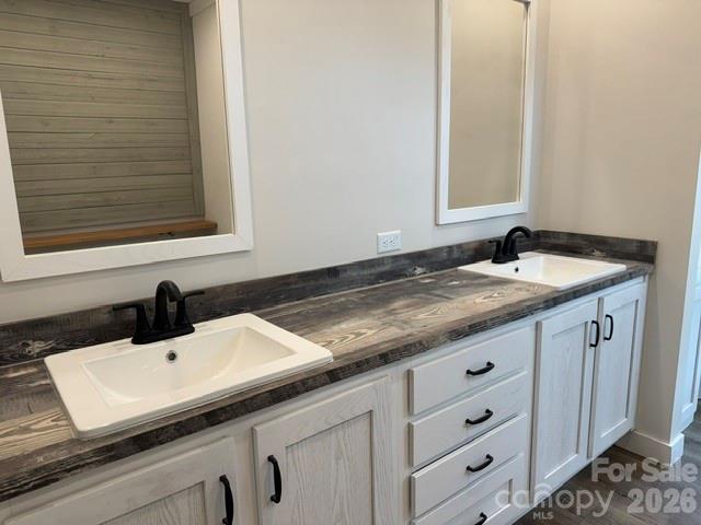 1721 Middleton Drive Property Photo 12