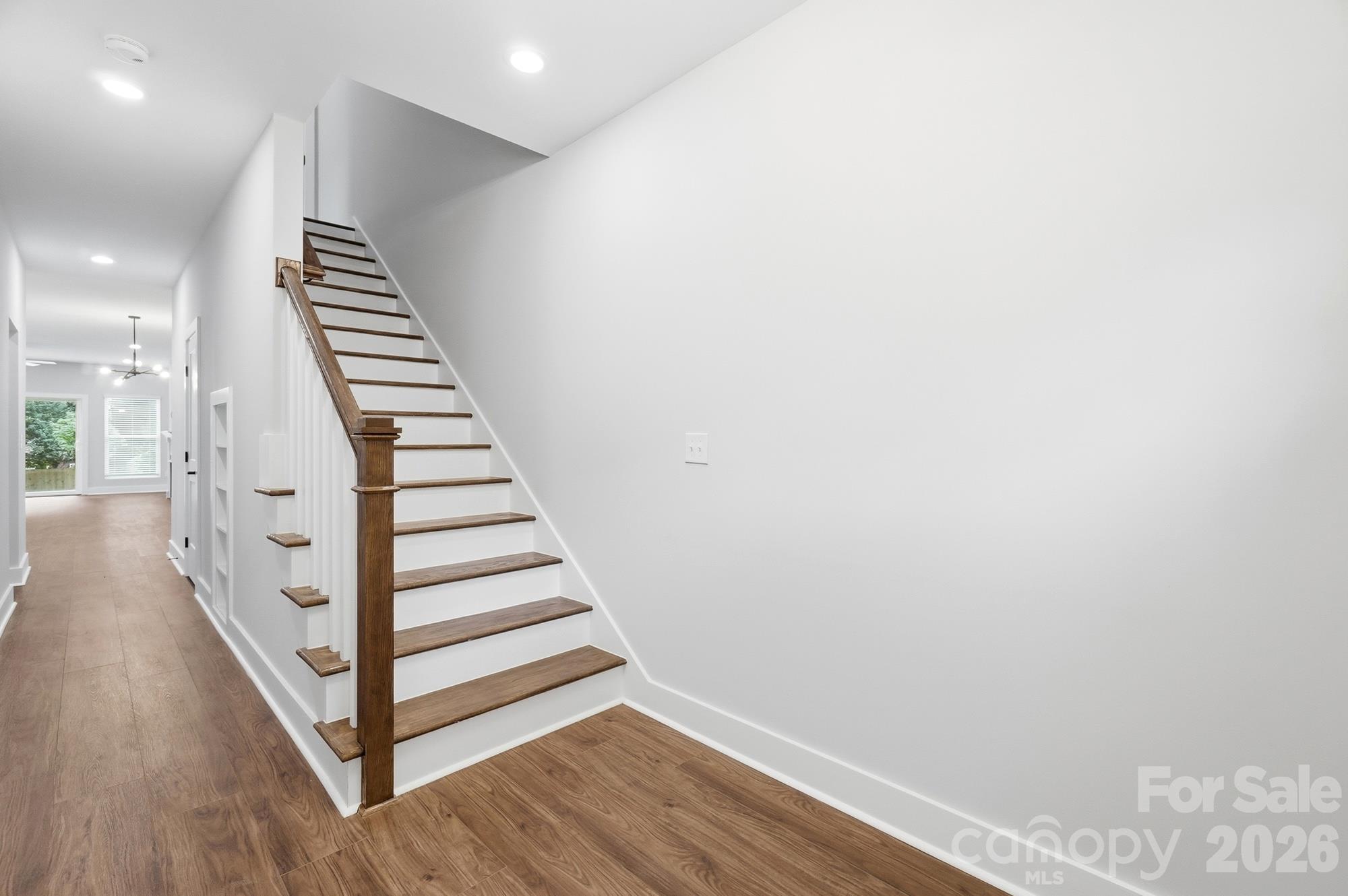 3217 Credenza Road Property Photo 4