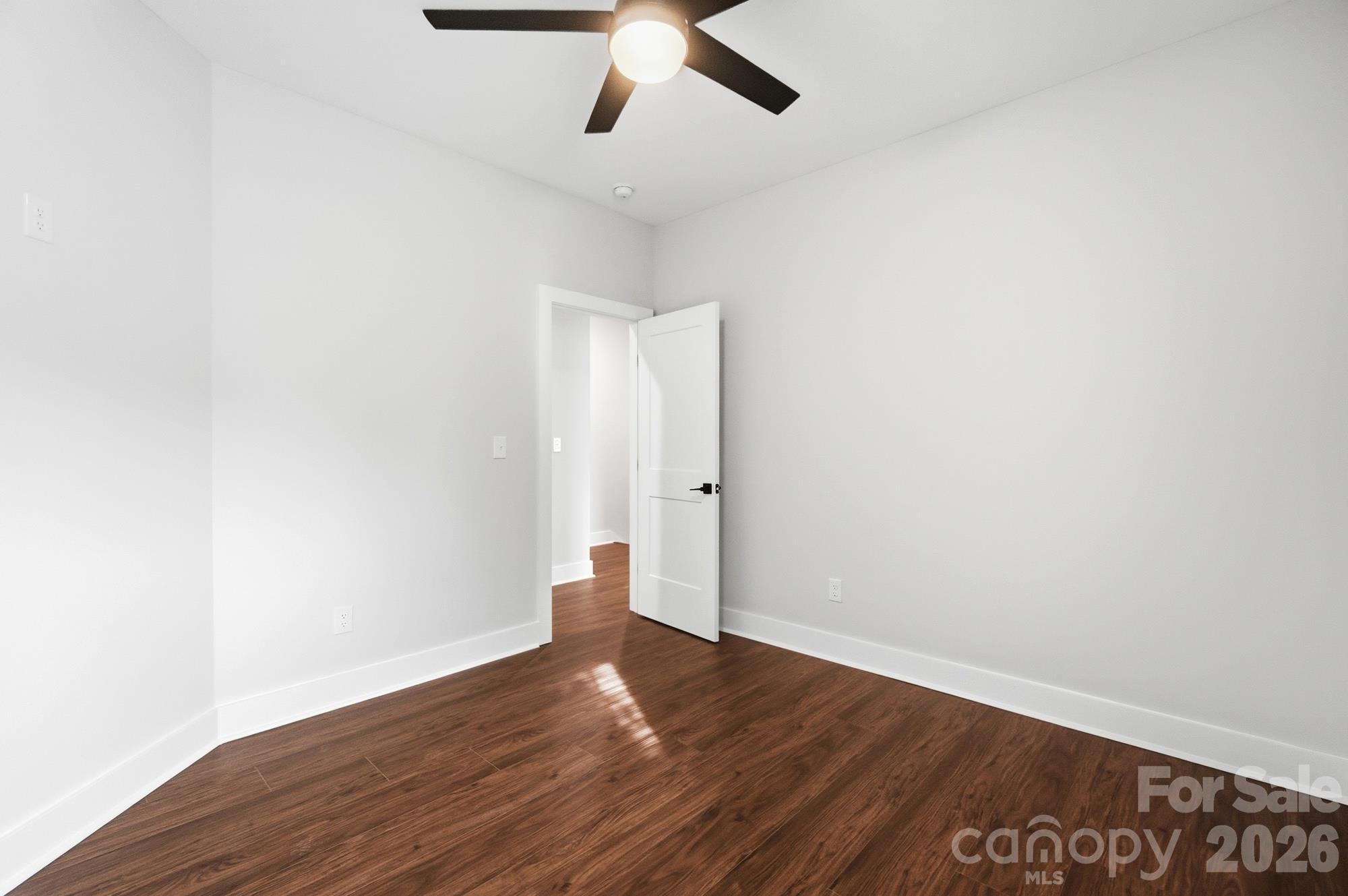 3217 Credenza Road Property Photo 30
