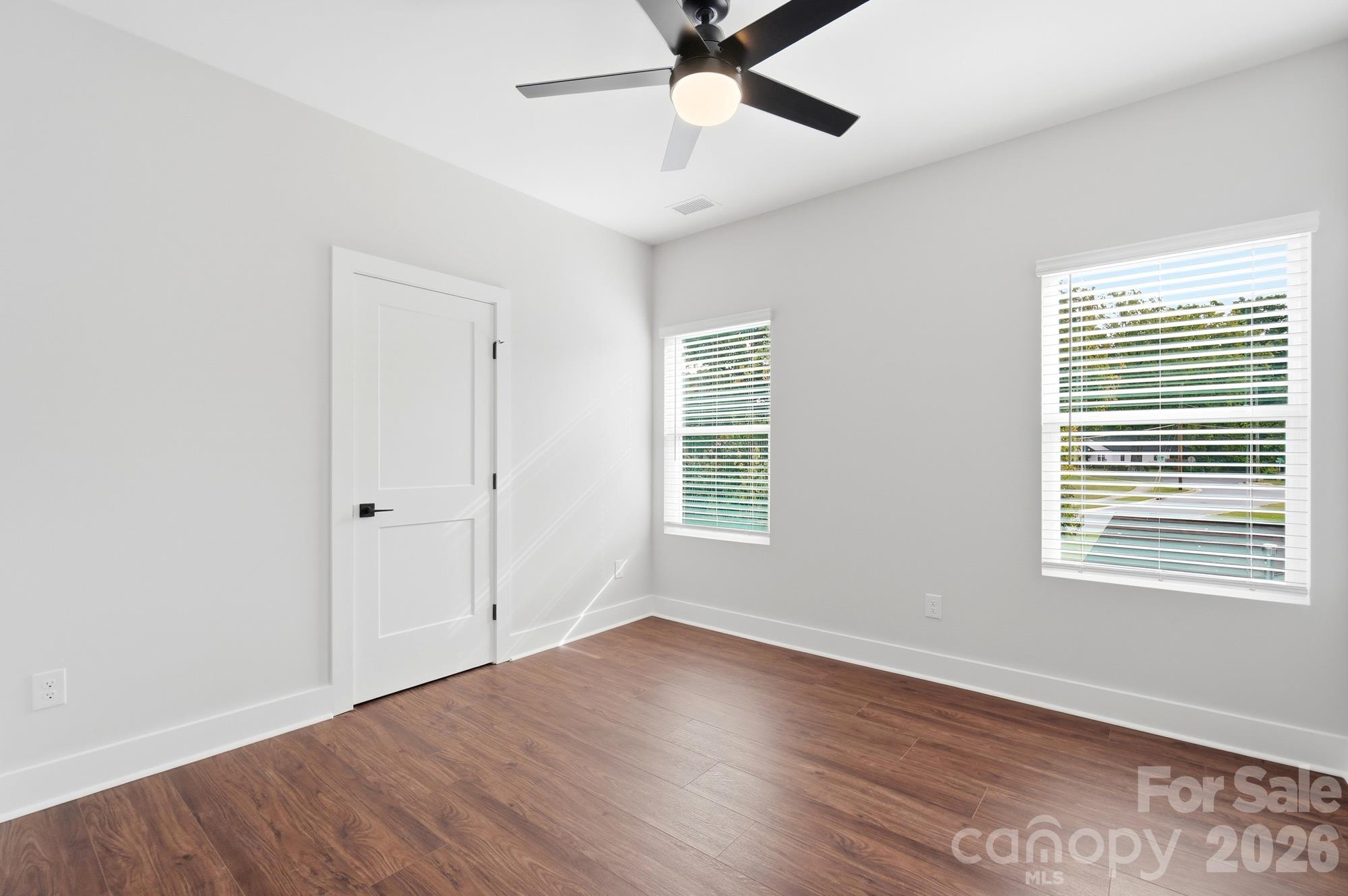 3217 Credenza Road Property Photo 32