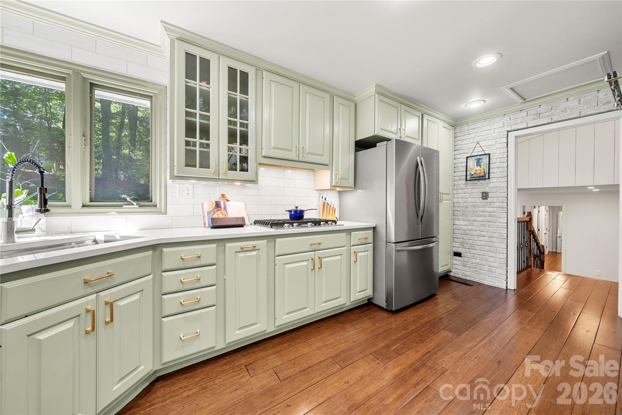 6 Oakwood Court Property Photo 11