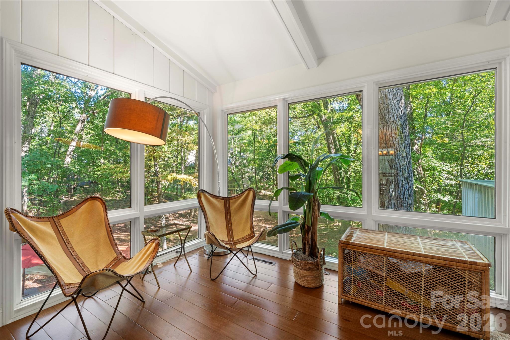 6 Oakwood Court Property Photo 14