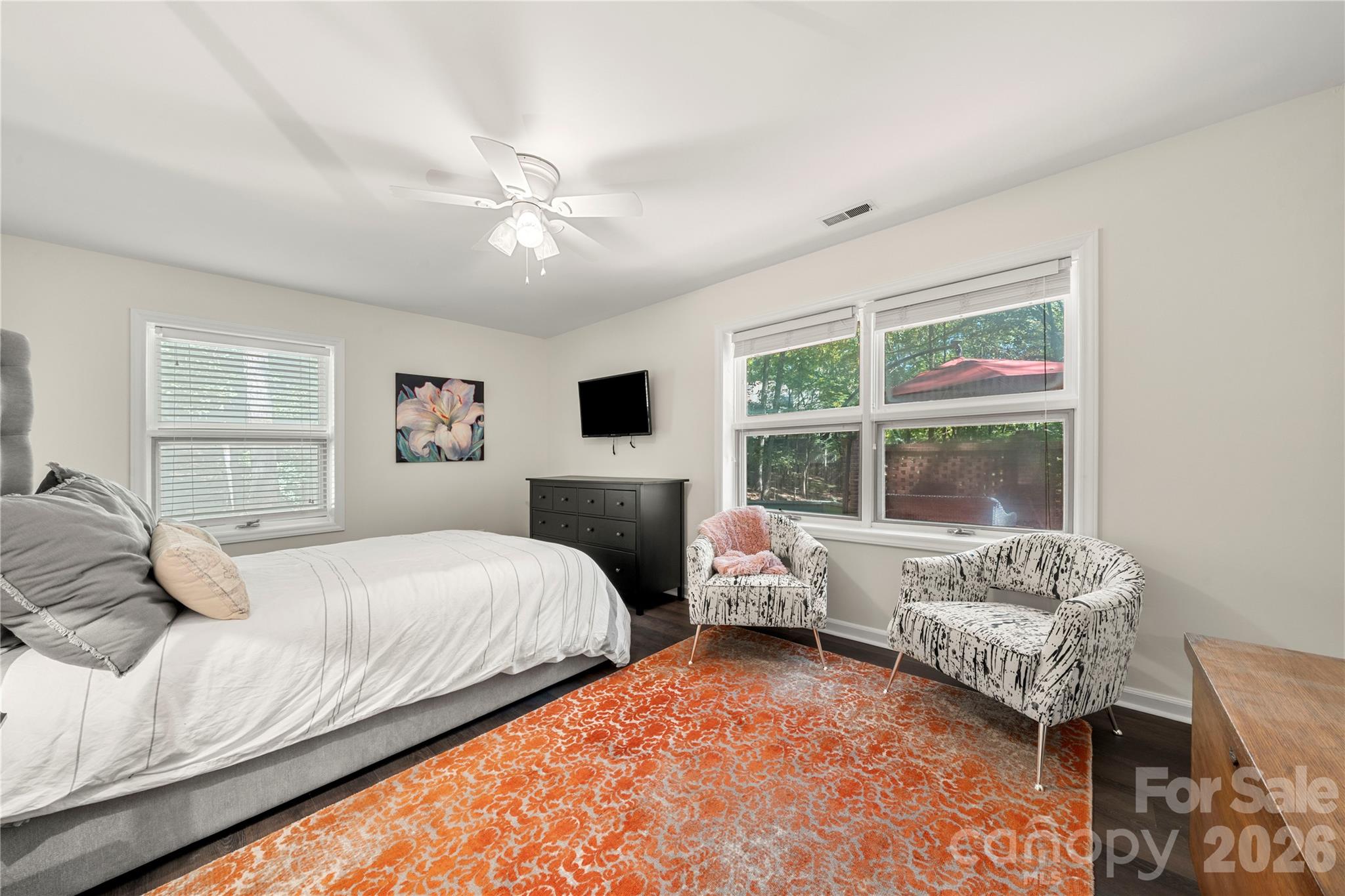6 Oakwood Court Property Photo 27