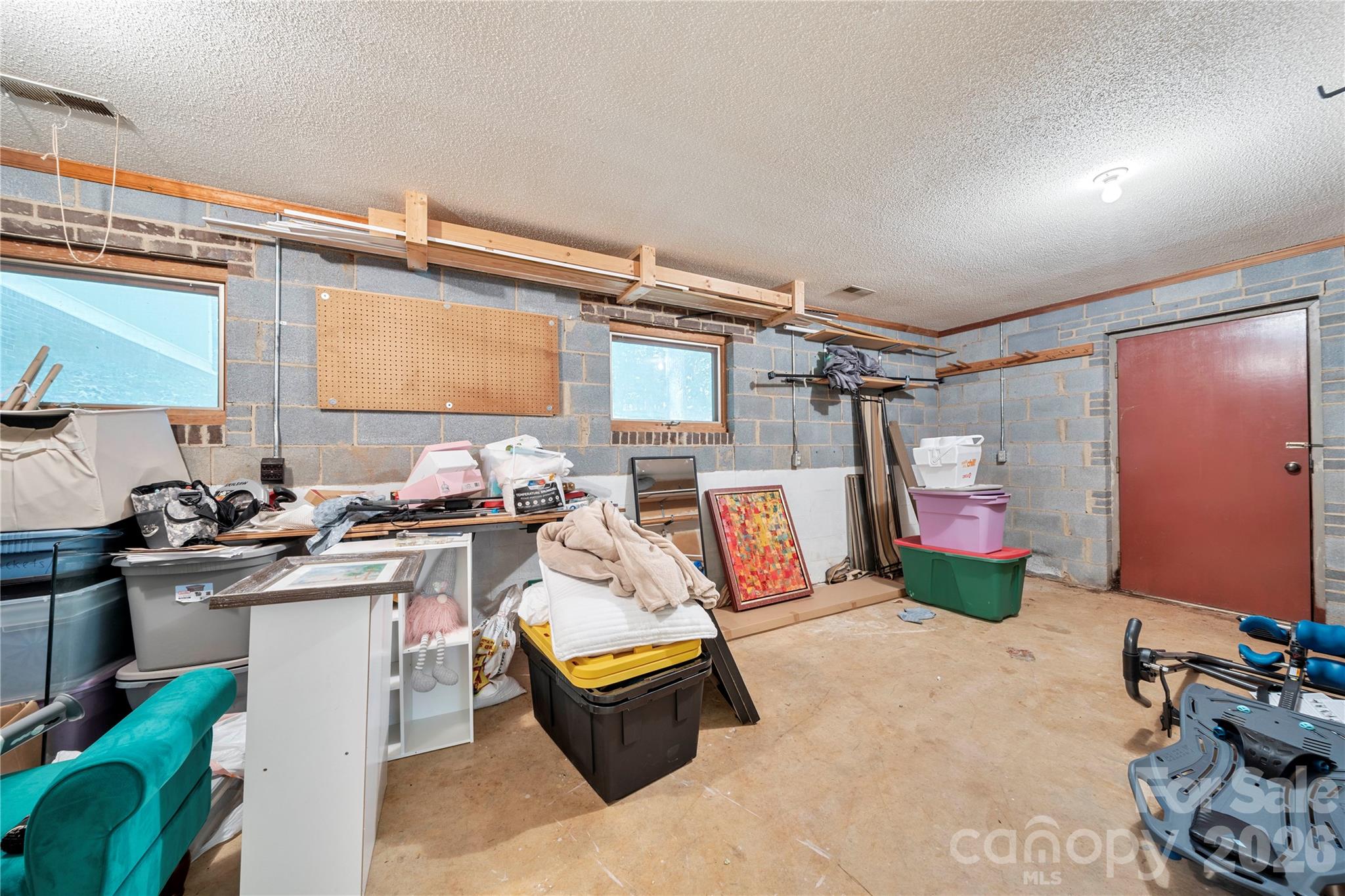 6 Oakwood Court Property Photo 28