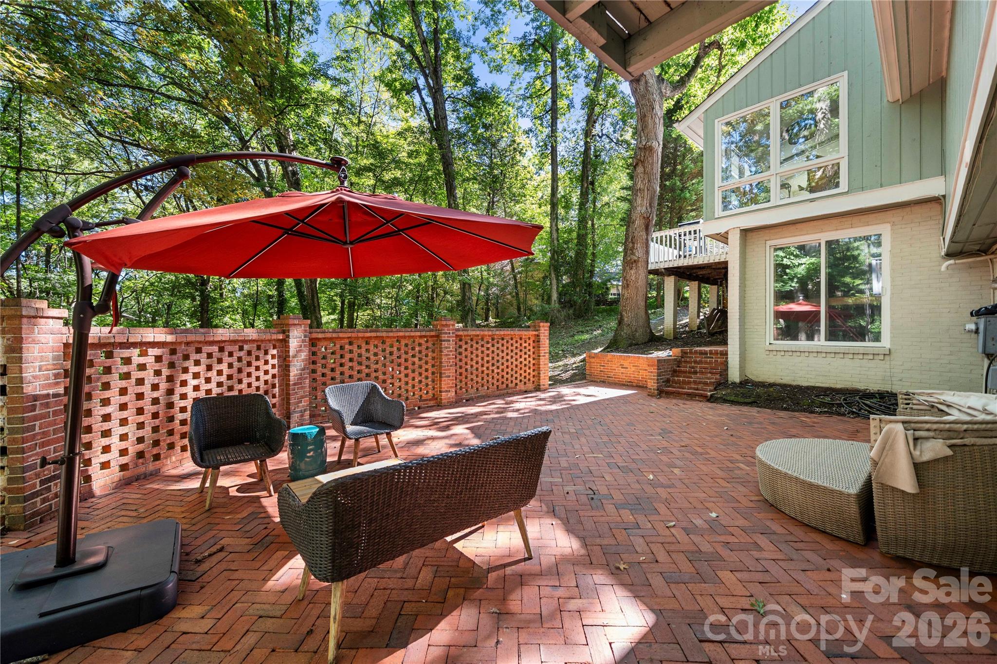 6 Oakwood Court Property Photo 29