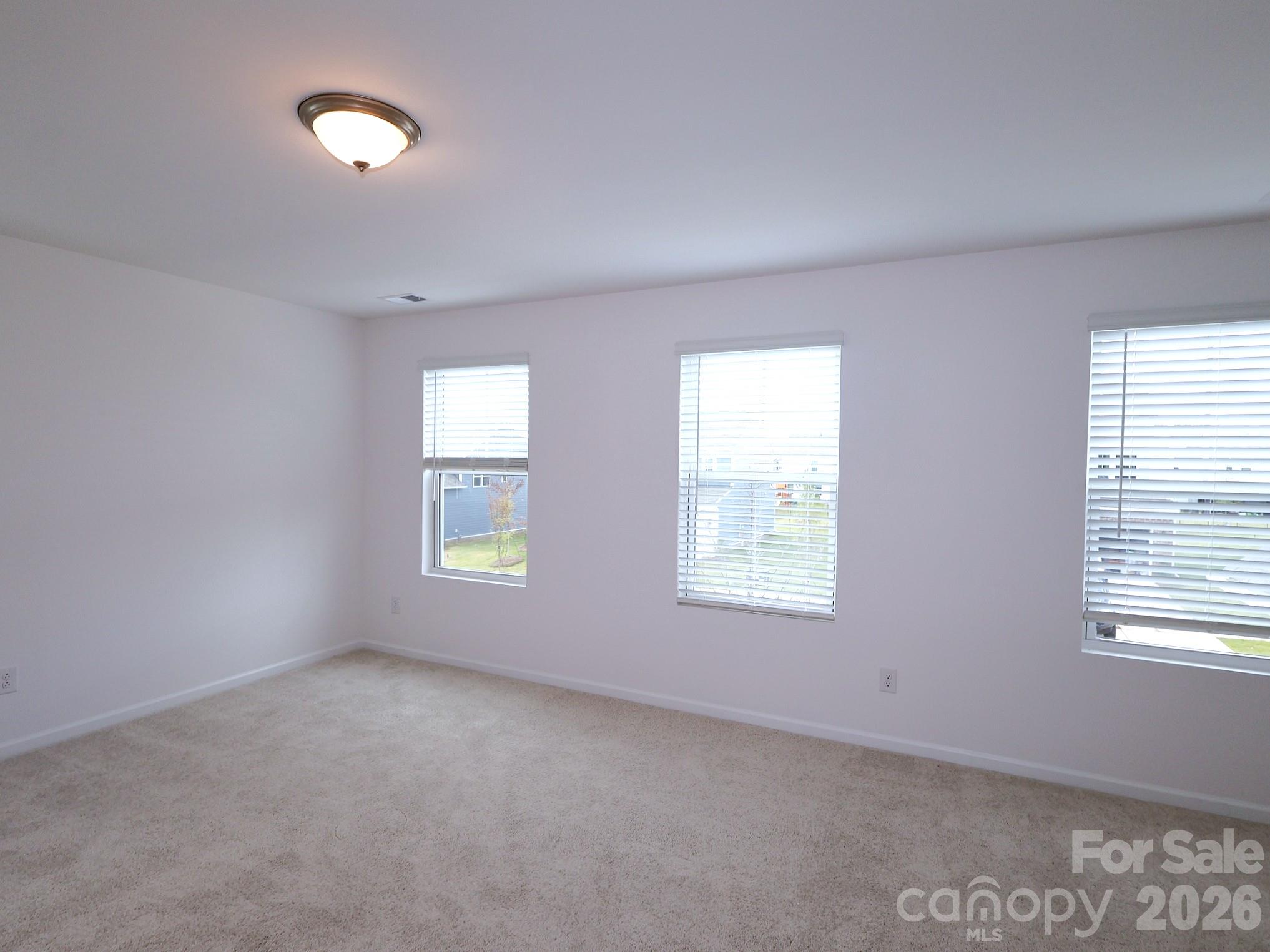 636 Willoughby Park Drive Property Photo 13