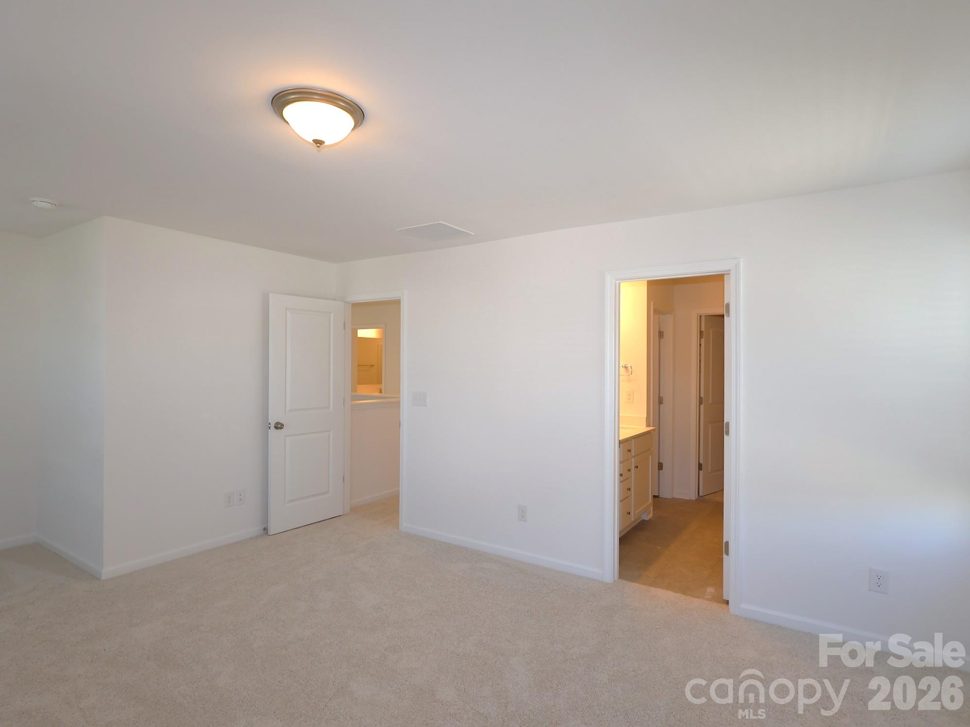 636 Willoughby Park Drive Property Photo 14