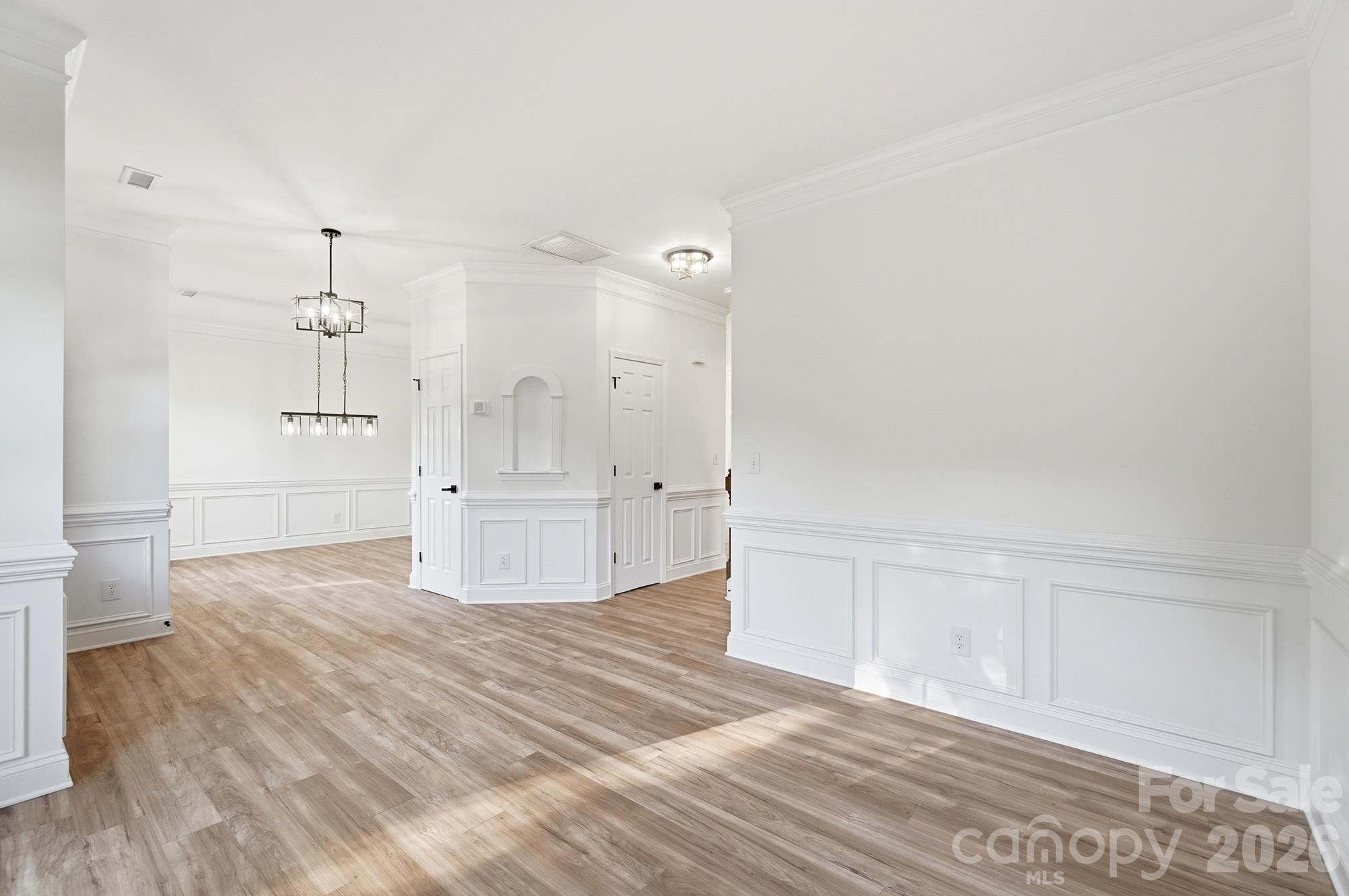519 Whitehead Court Property Photo 9