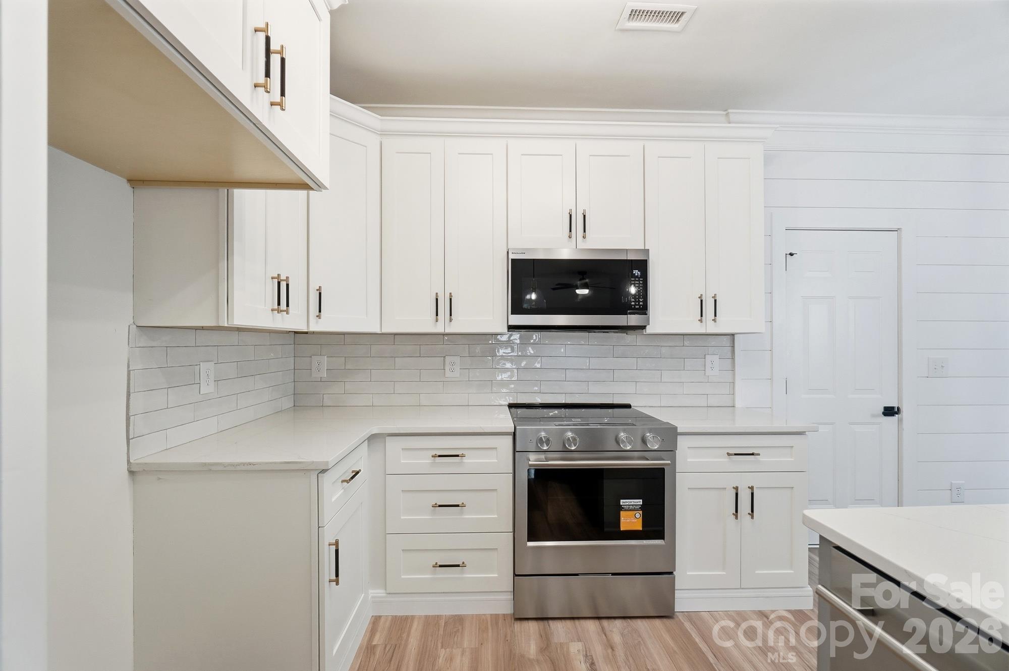 519 Whitehead Court Property Photo 16