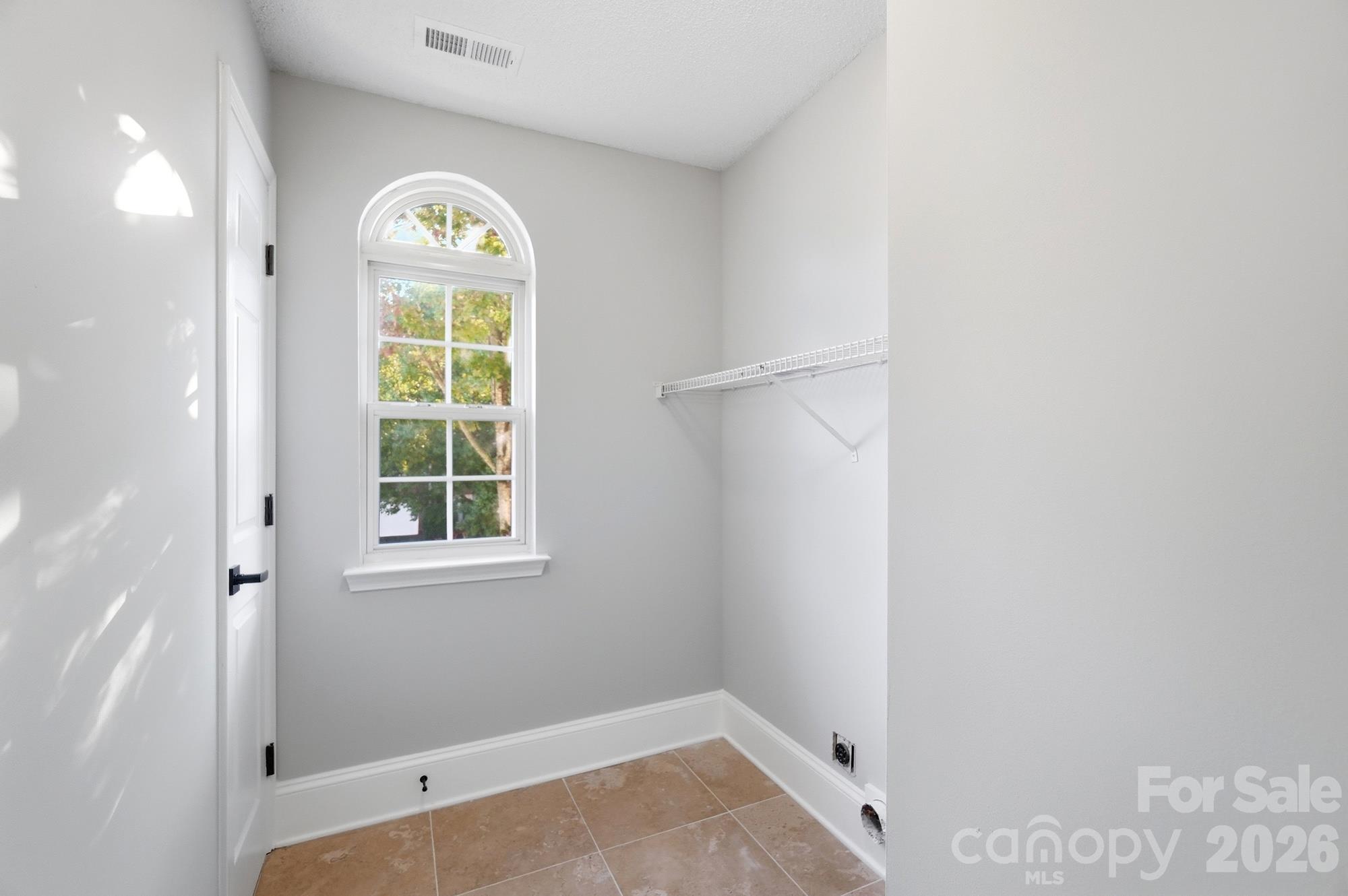 519 Whitehead Court Property Photo 33