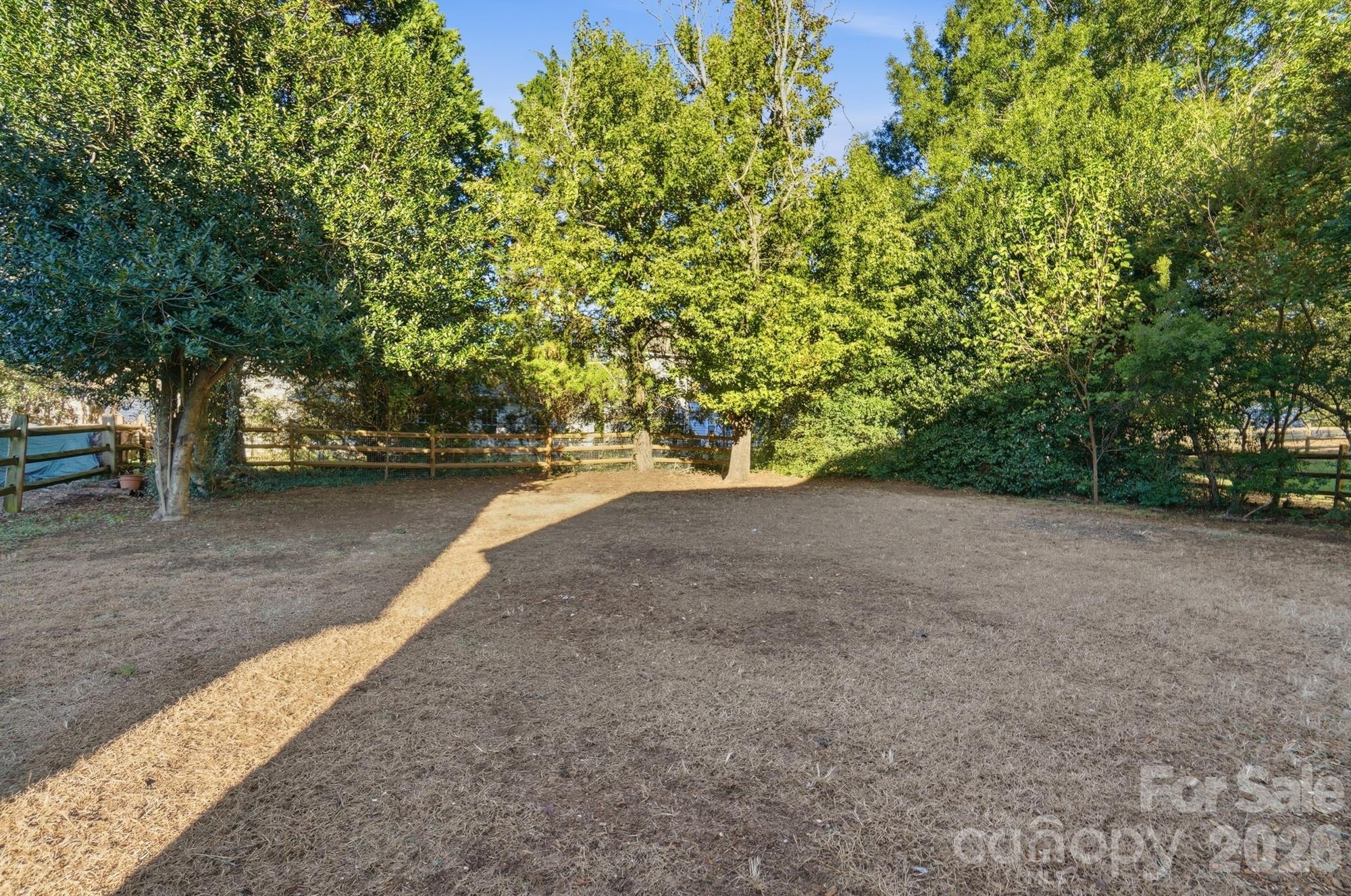 519 Whitehead Court Property Photo 36
