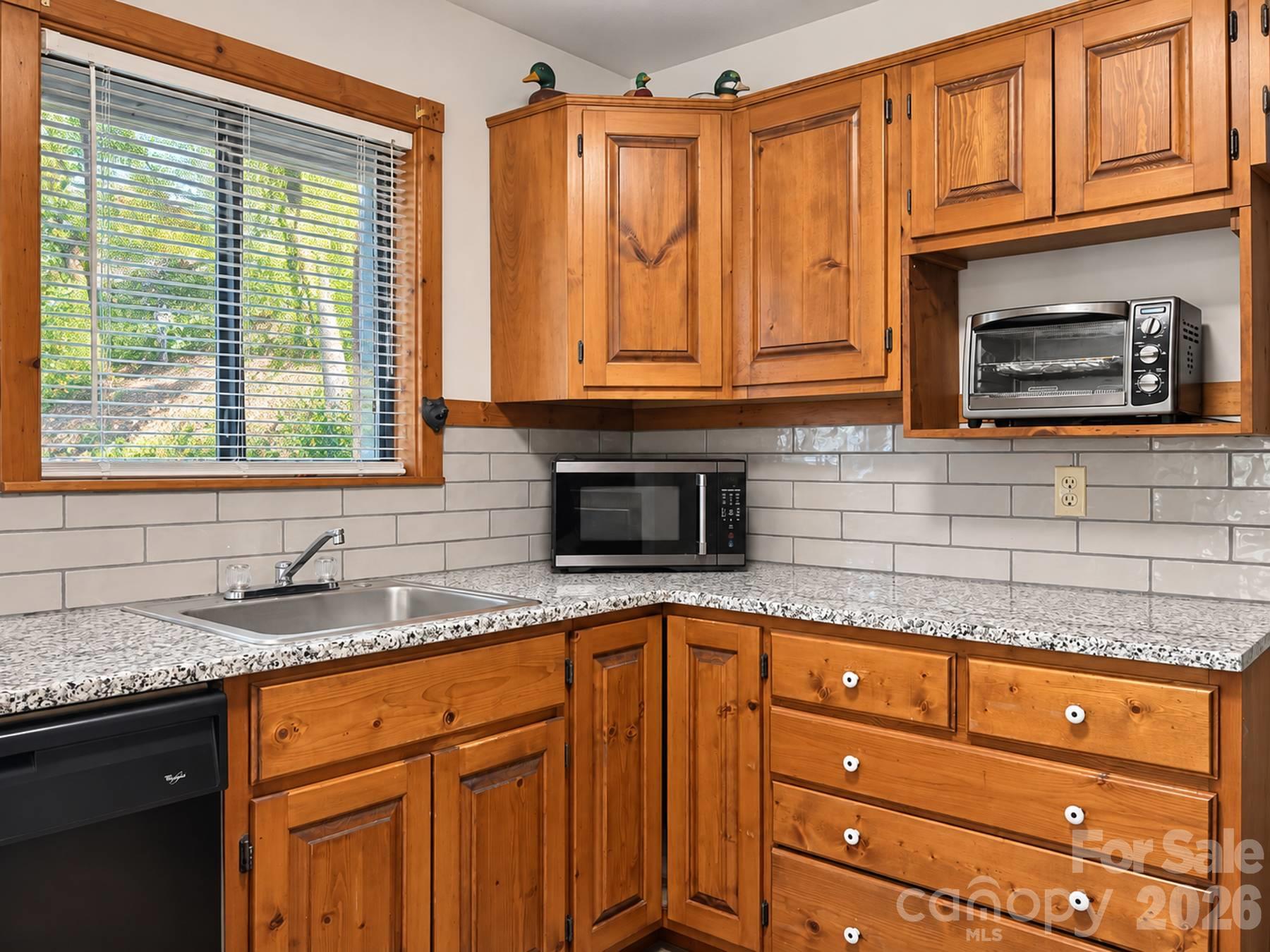 414 Bear Lake Circle Property Photo 14