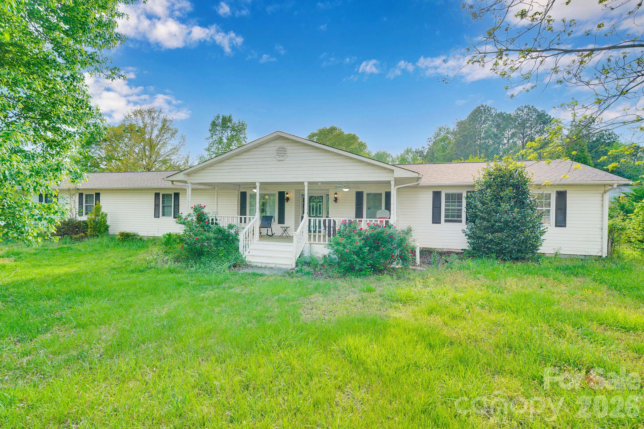 1260 Russell Road Property Photo 7