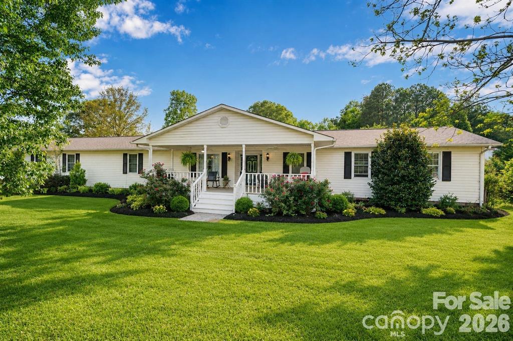 1260 Russell Road Property Photo 14