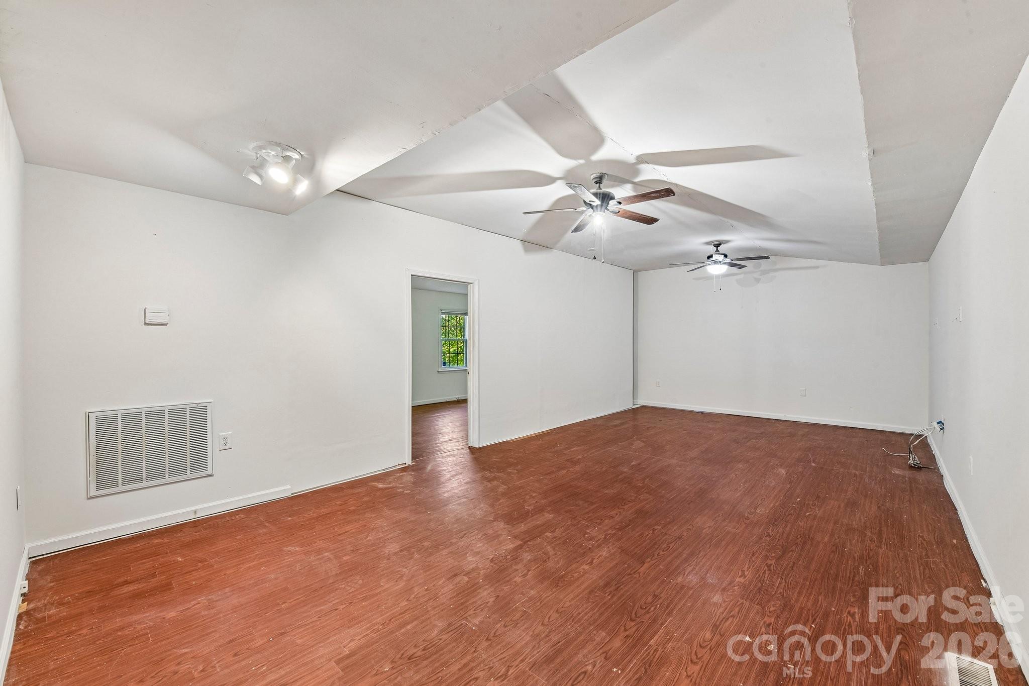 1260 Russell Road Property Photo 29