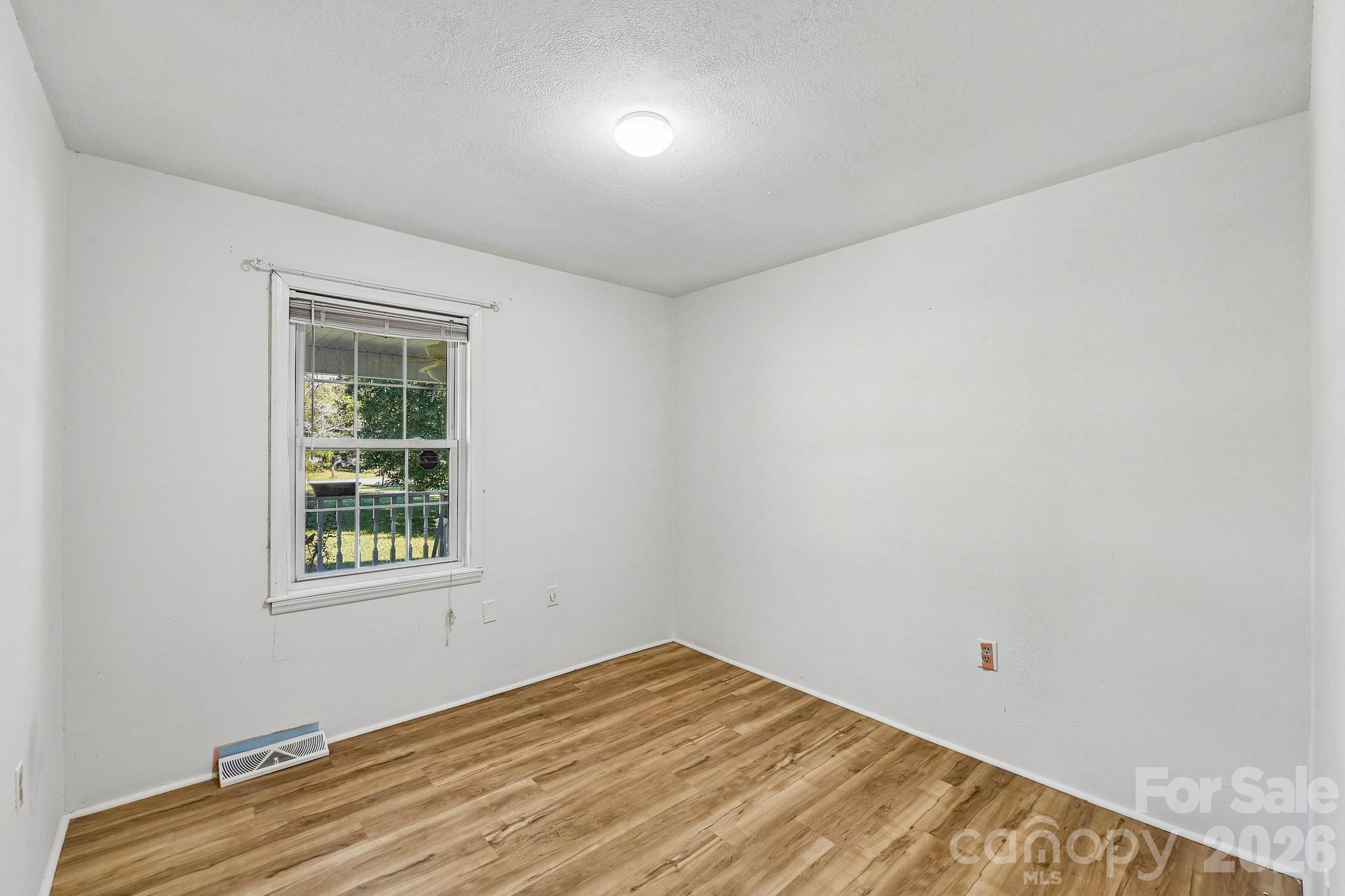 1260 Russell Road Property Photo 36