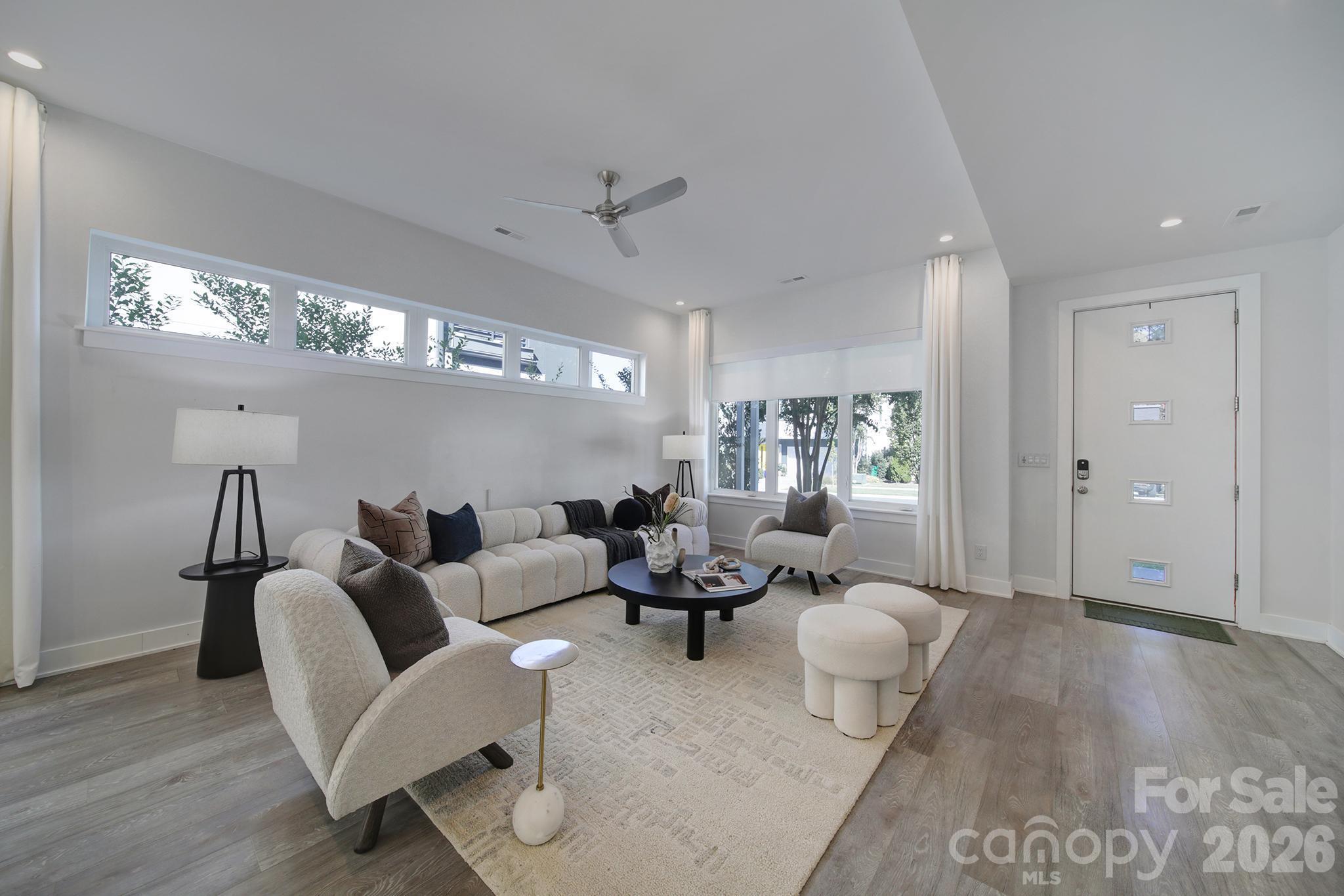 1243 Realta Drive Property Photo 4