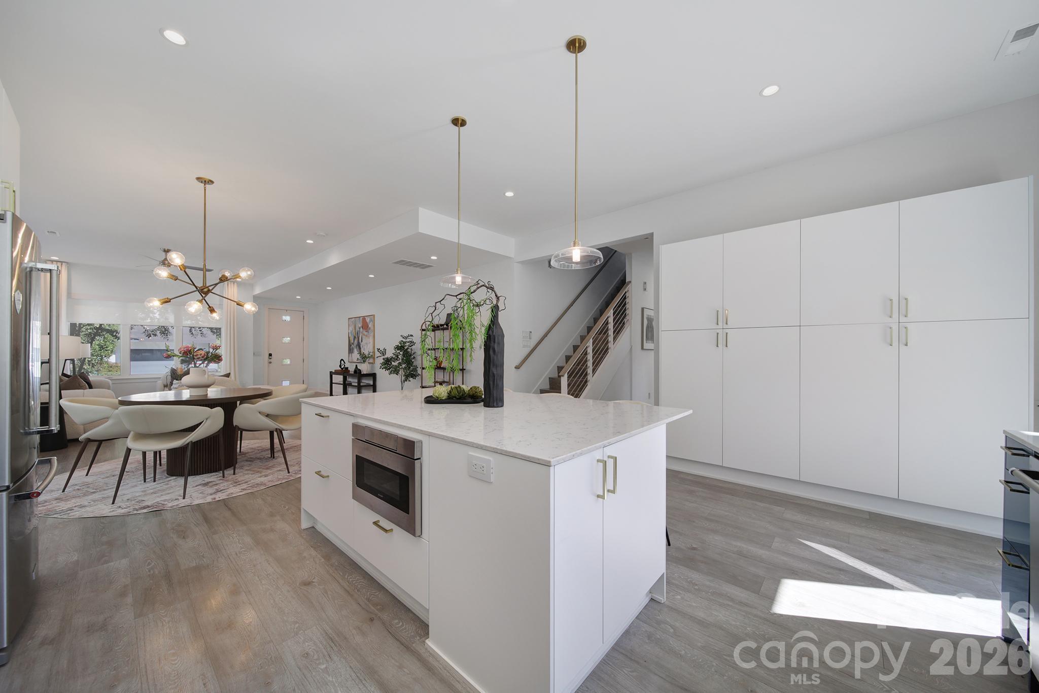 1243 Realta Drive Property Photo 11