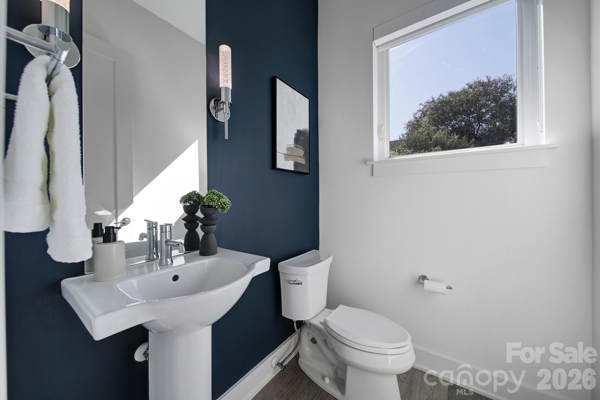 1243 Realta Drive Property Photo 14