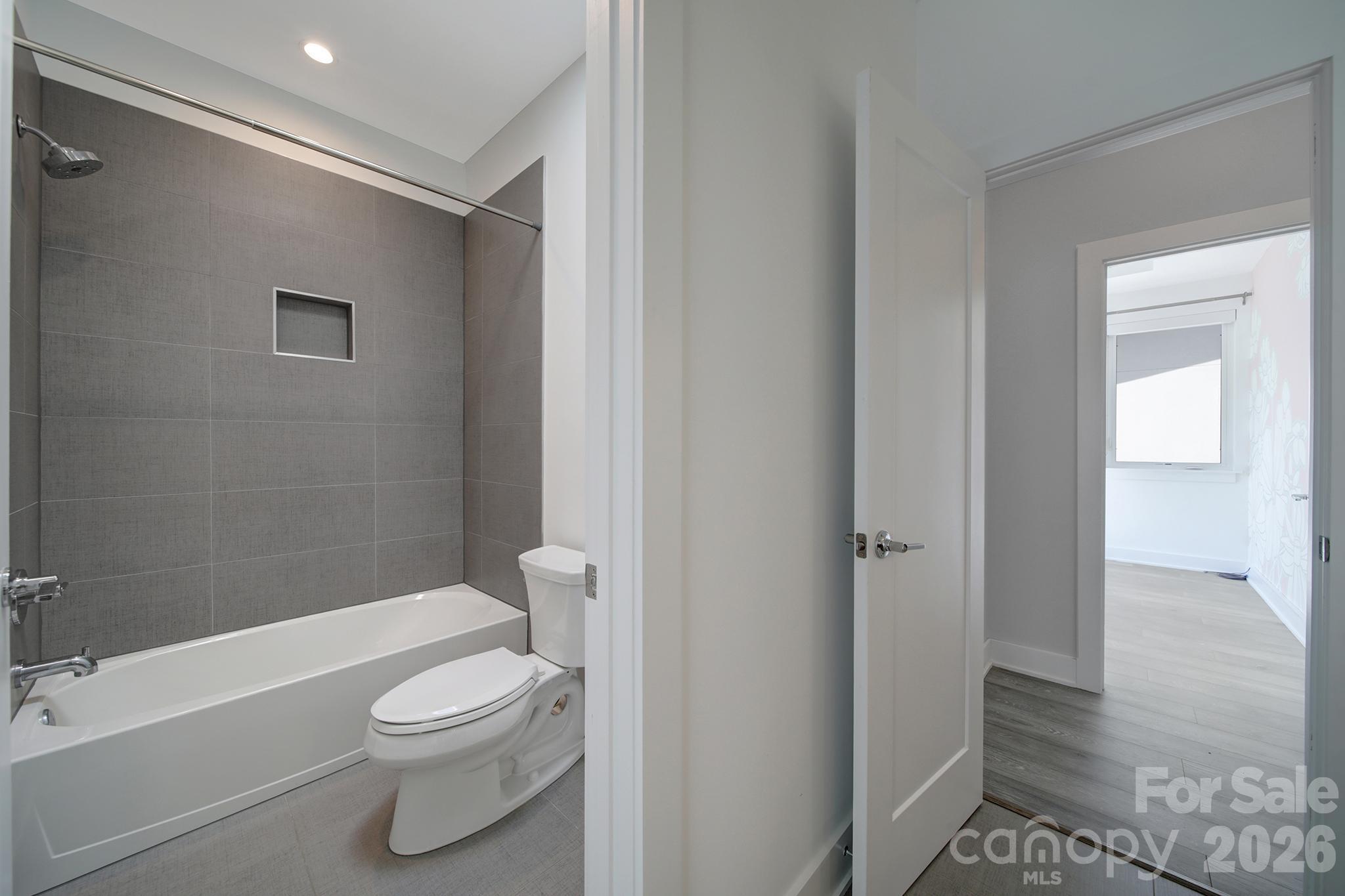 1243 Realta Drive Property Photo 23