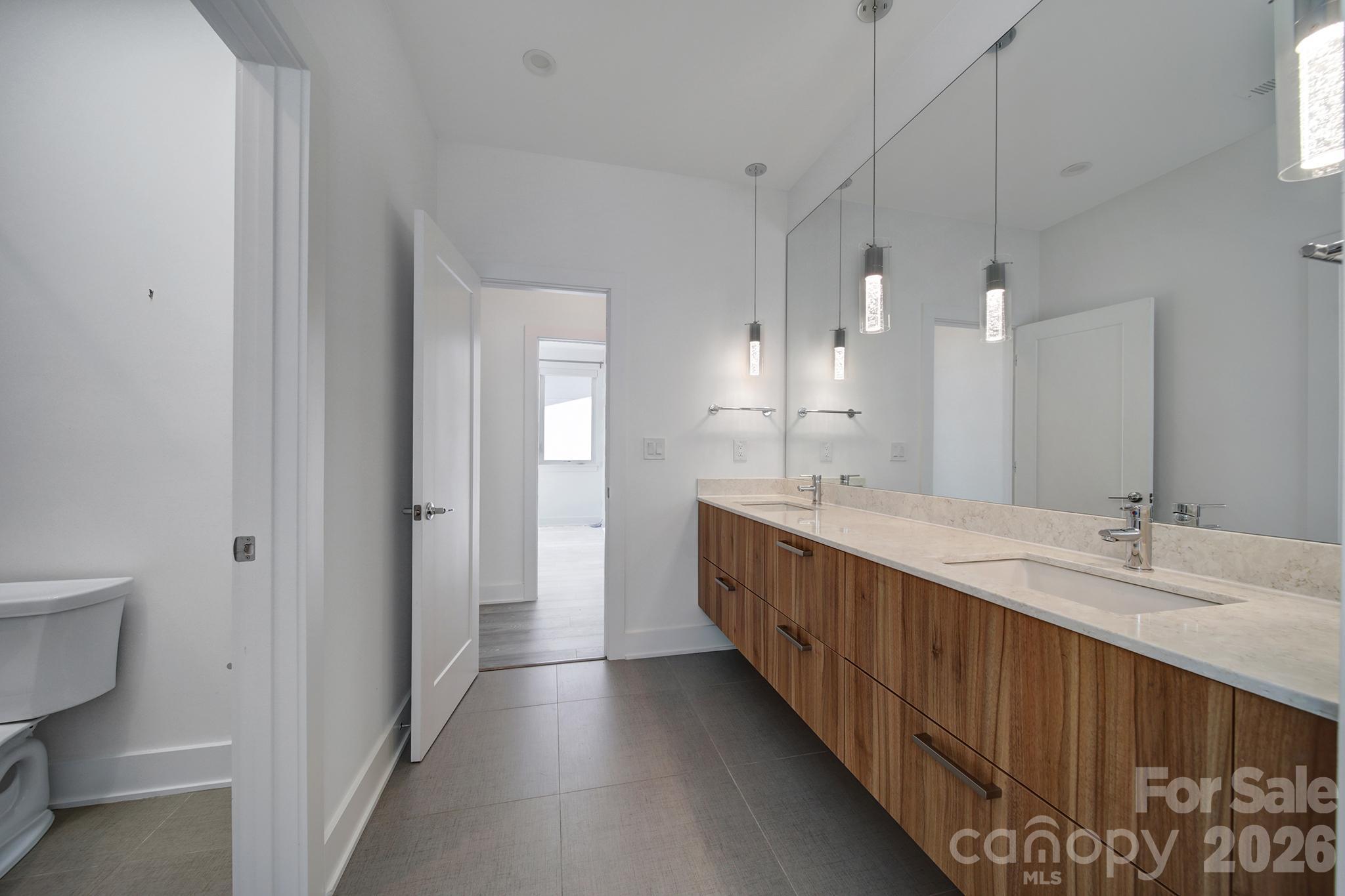 1243 Realta Drive Property Photo 24