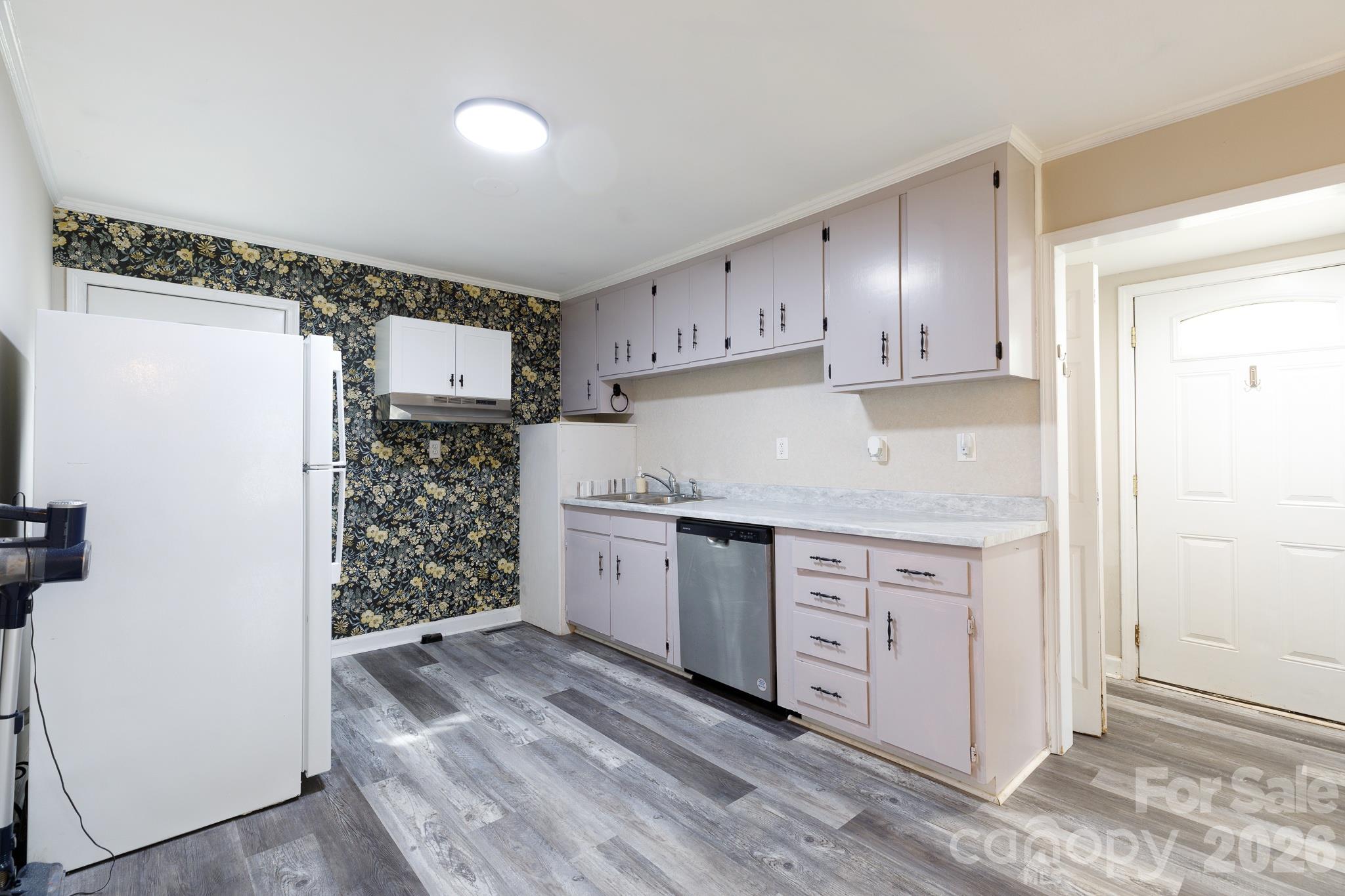 845 Hollis Lakes Road Property Photo 4