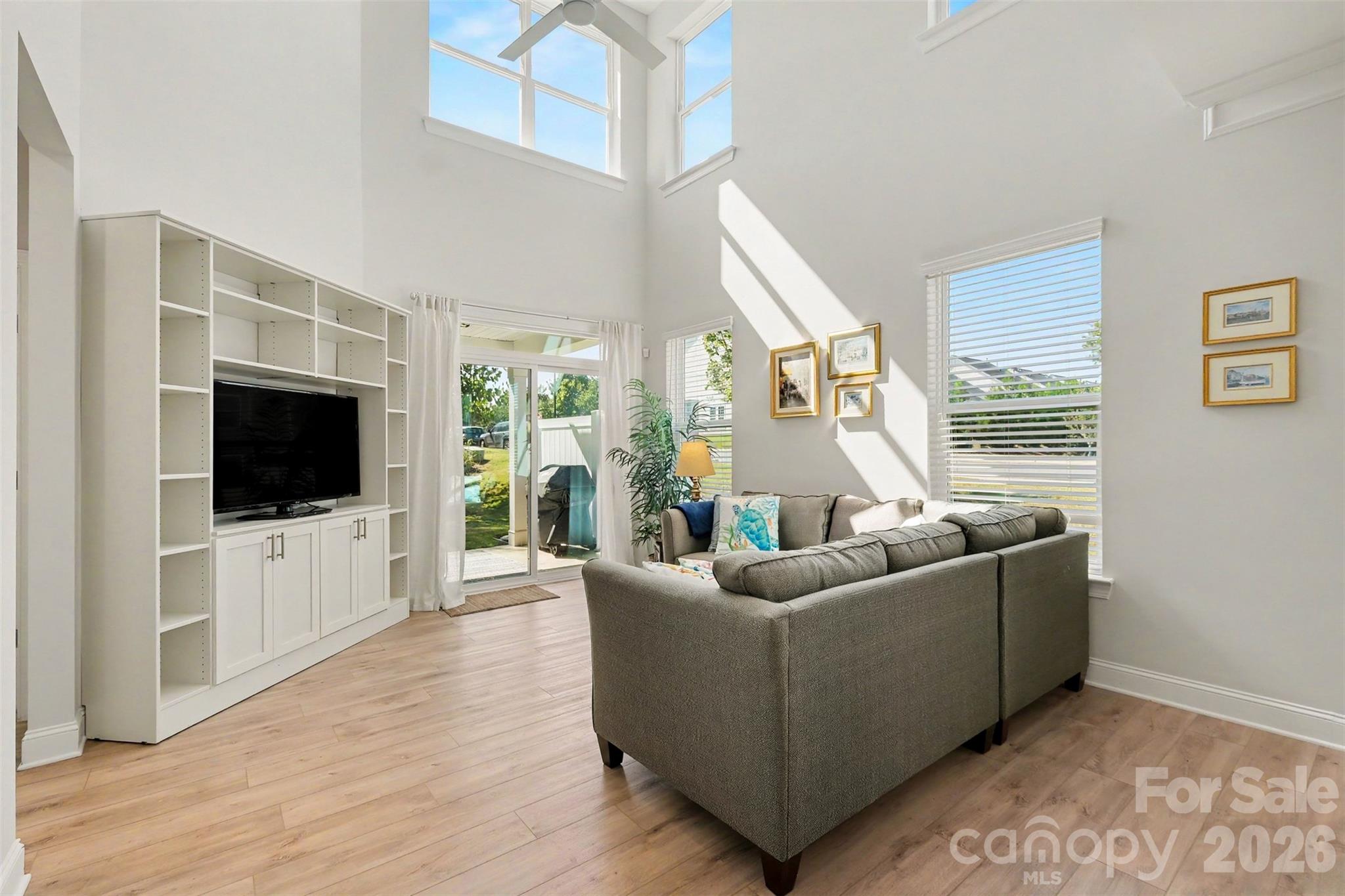 4159 Black Court Property Photo 7
