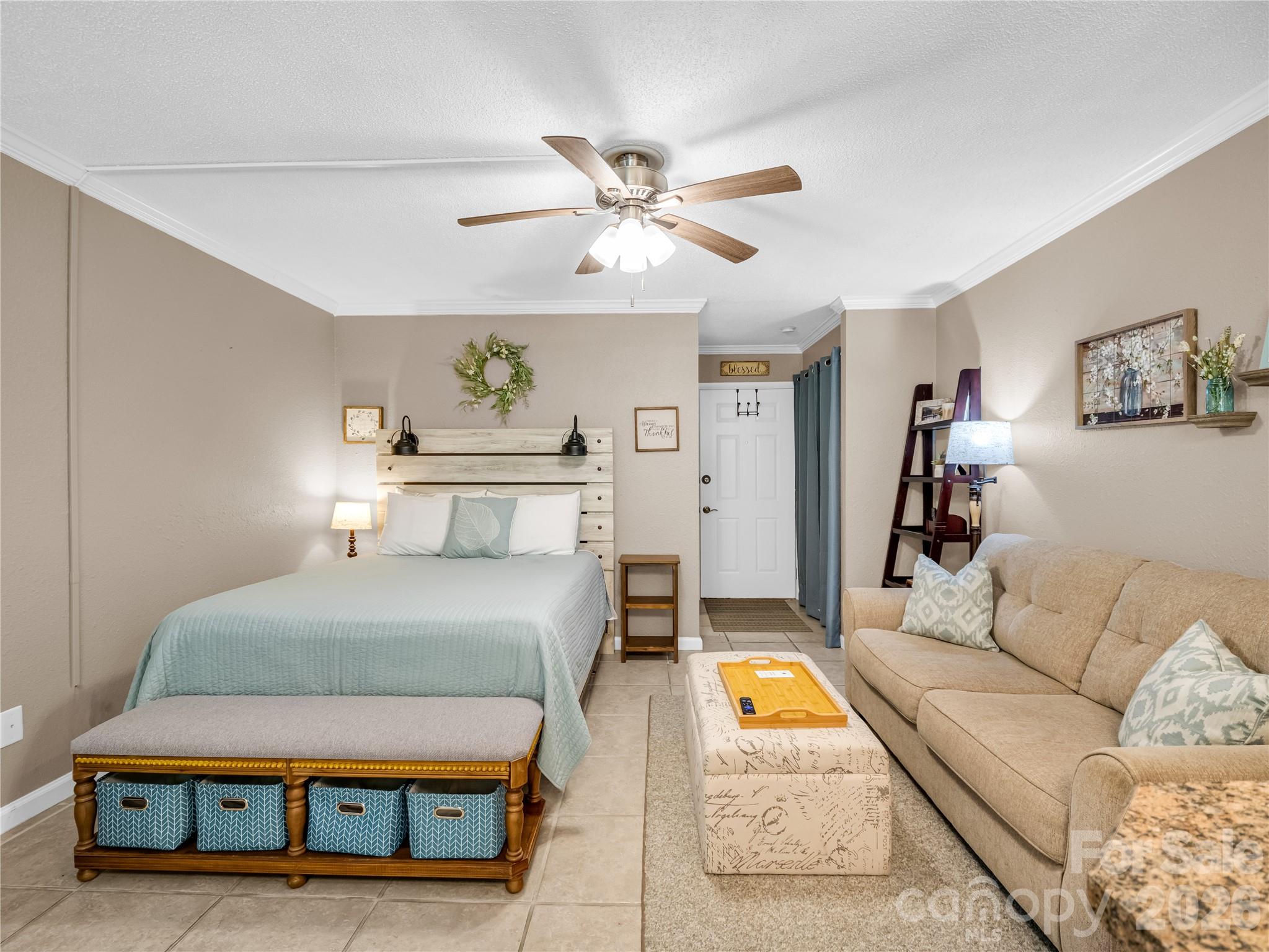 160 Whitney Boulevard 1 Property Photo 1