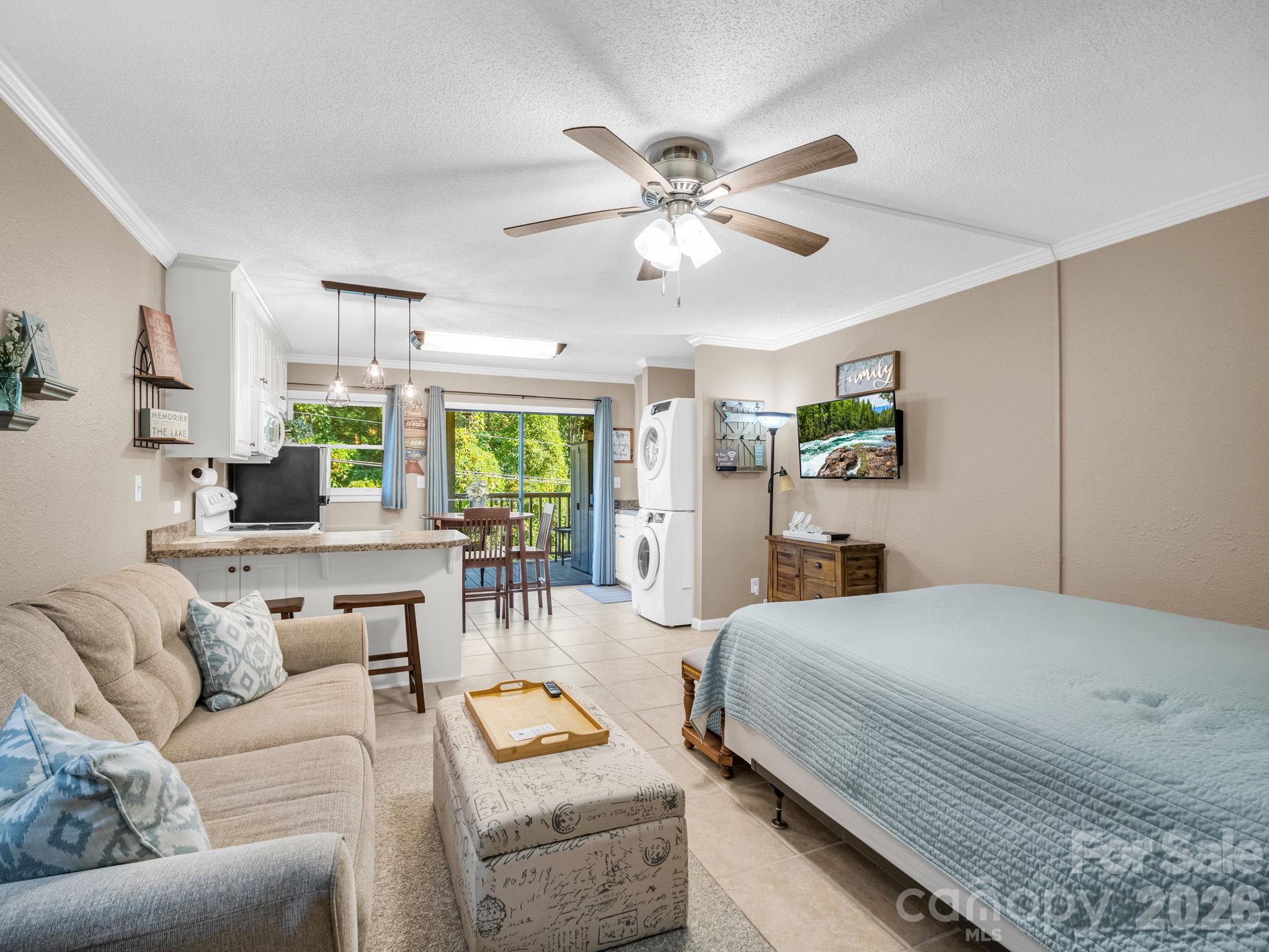 160 Whitney Boulevard 1 Property Photo 8