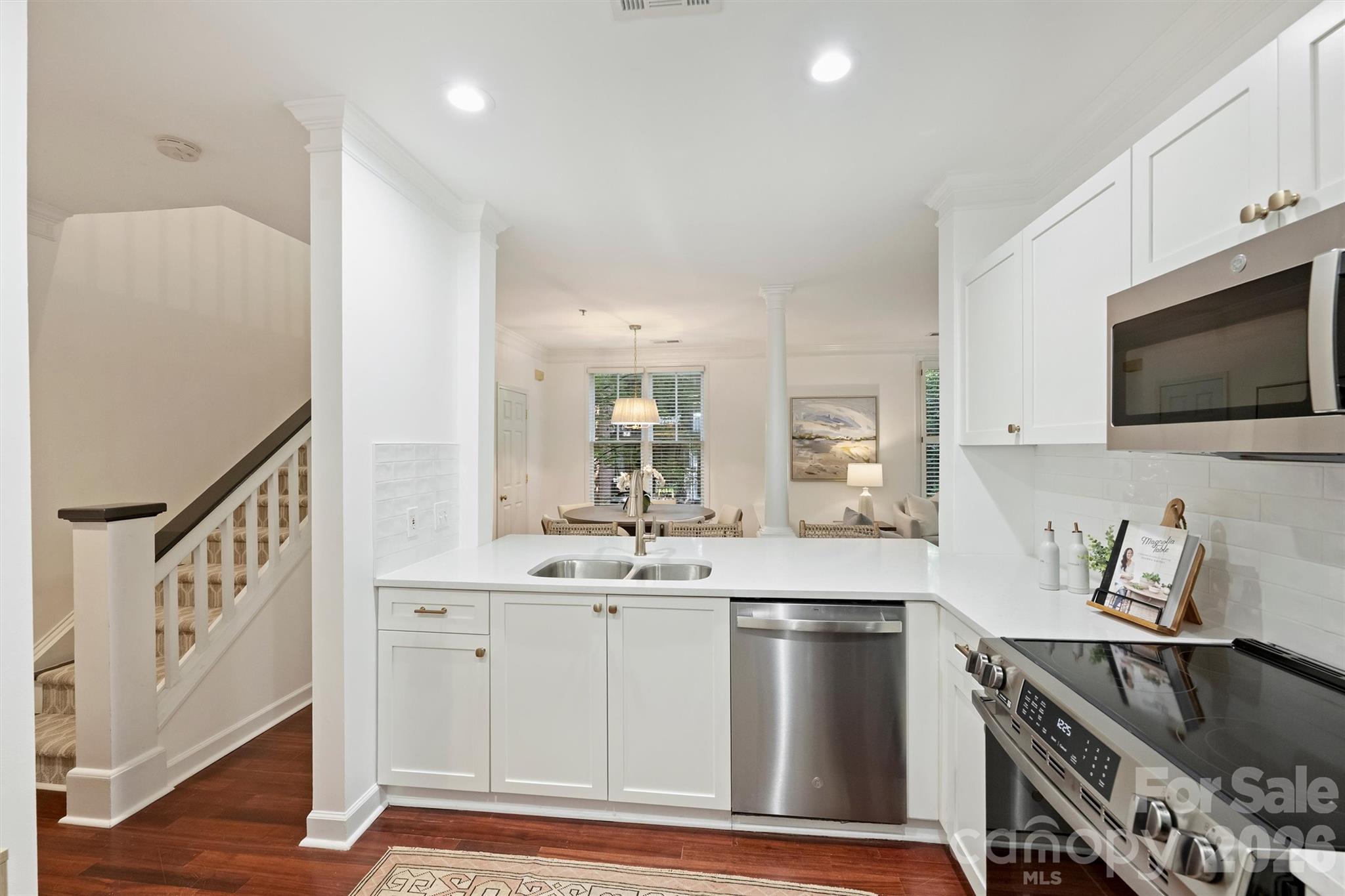 416 Queens Road 1 Property Photo 6