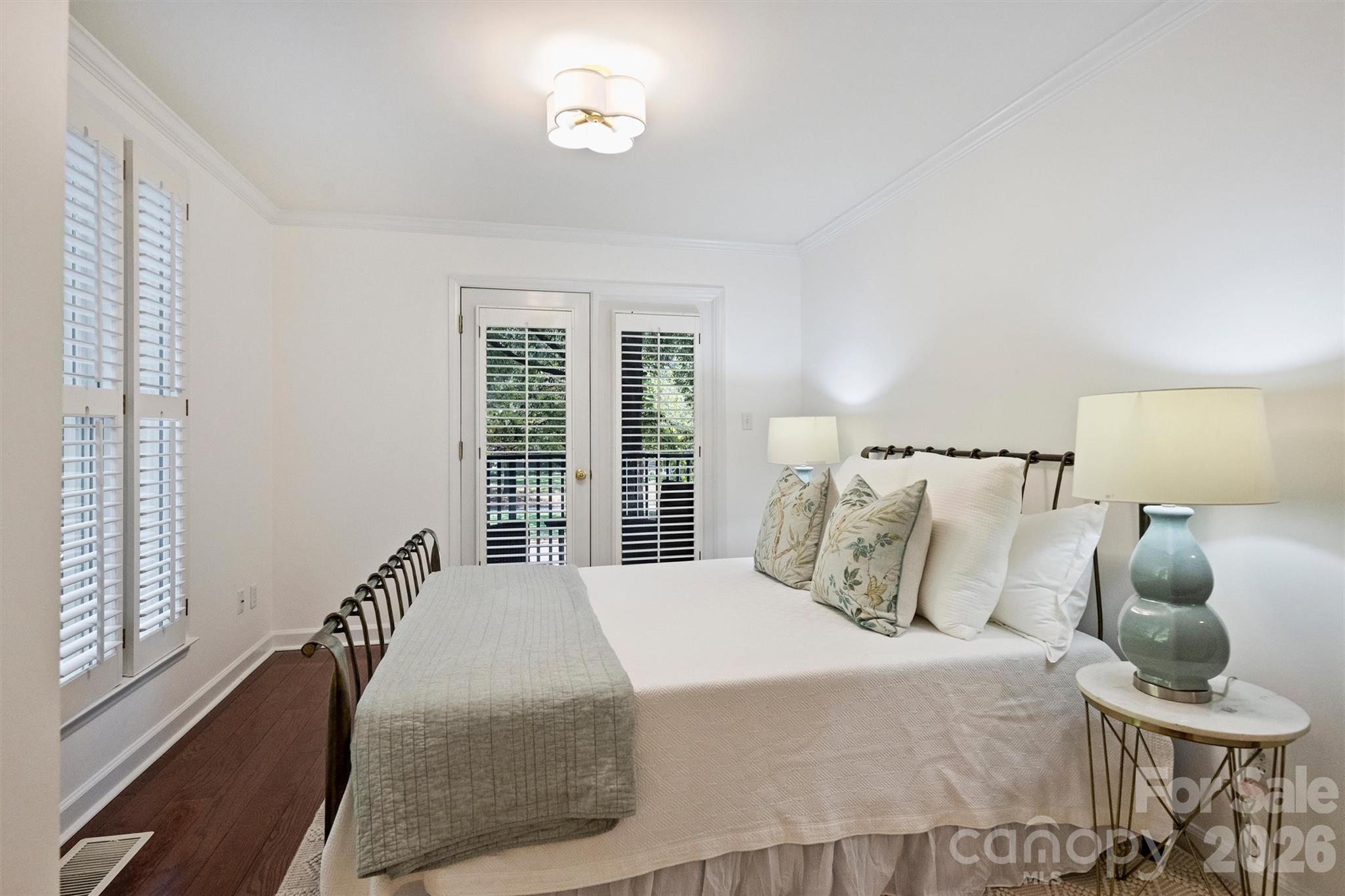 416 Queens Road 1 Property Photo 23