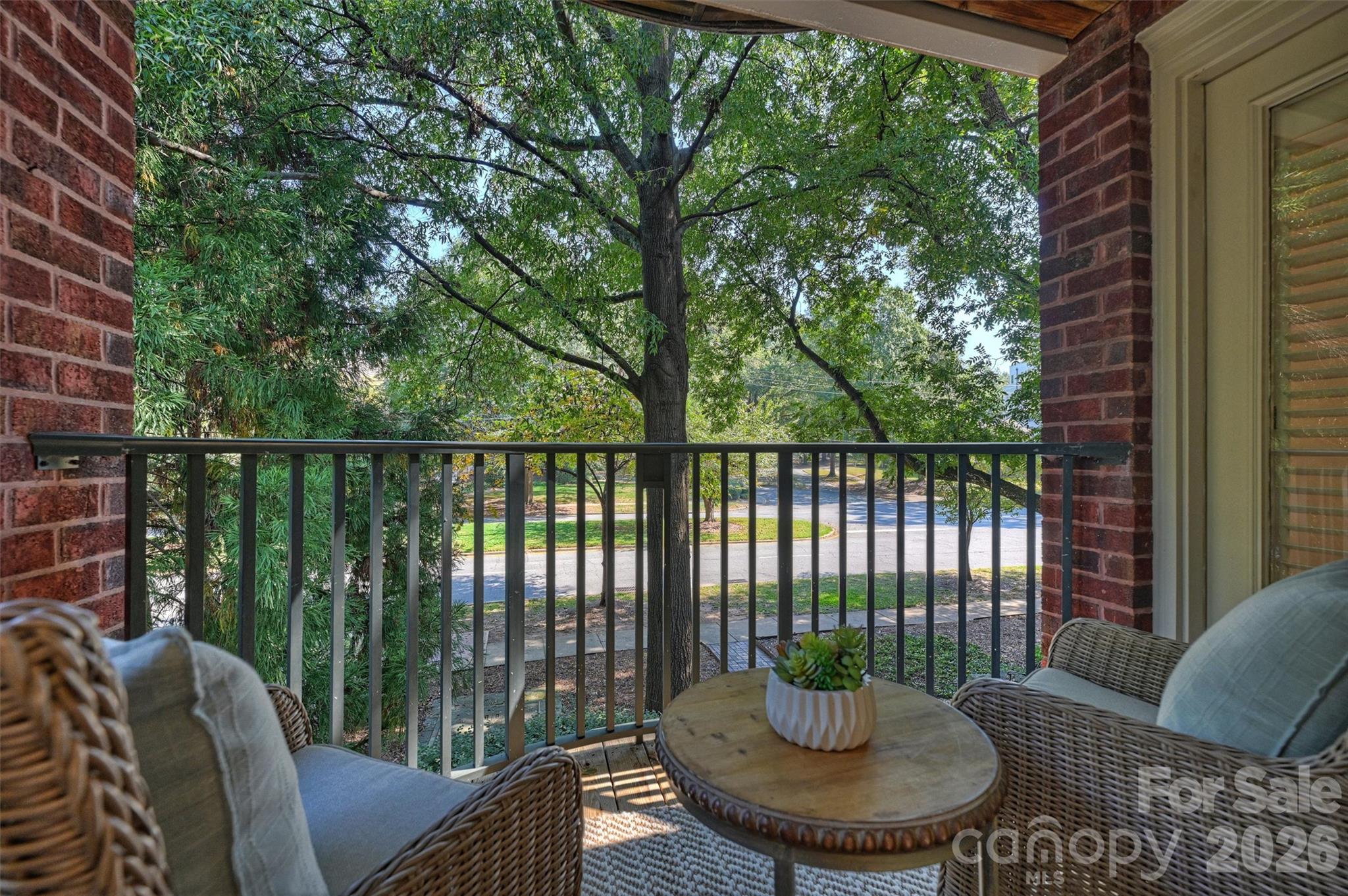 416 Queens Road 1 Property Photo 26