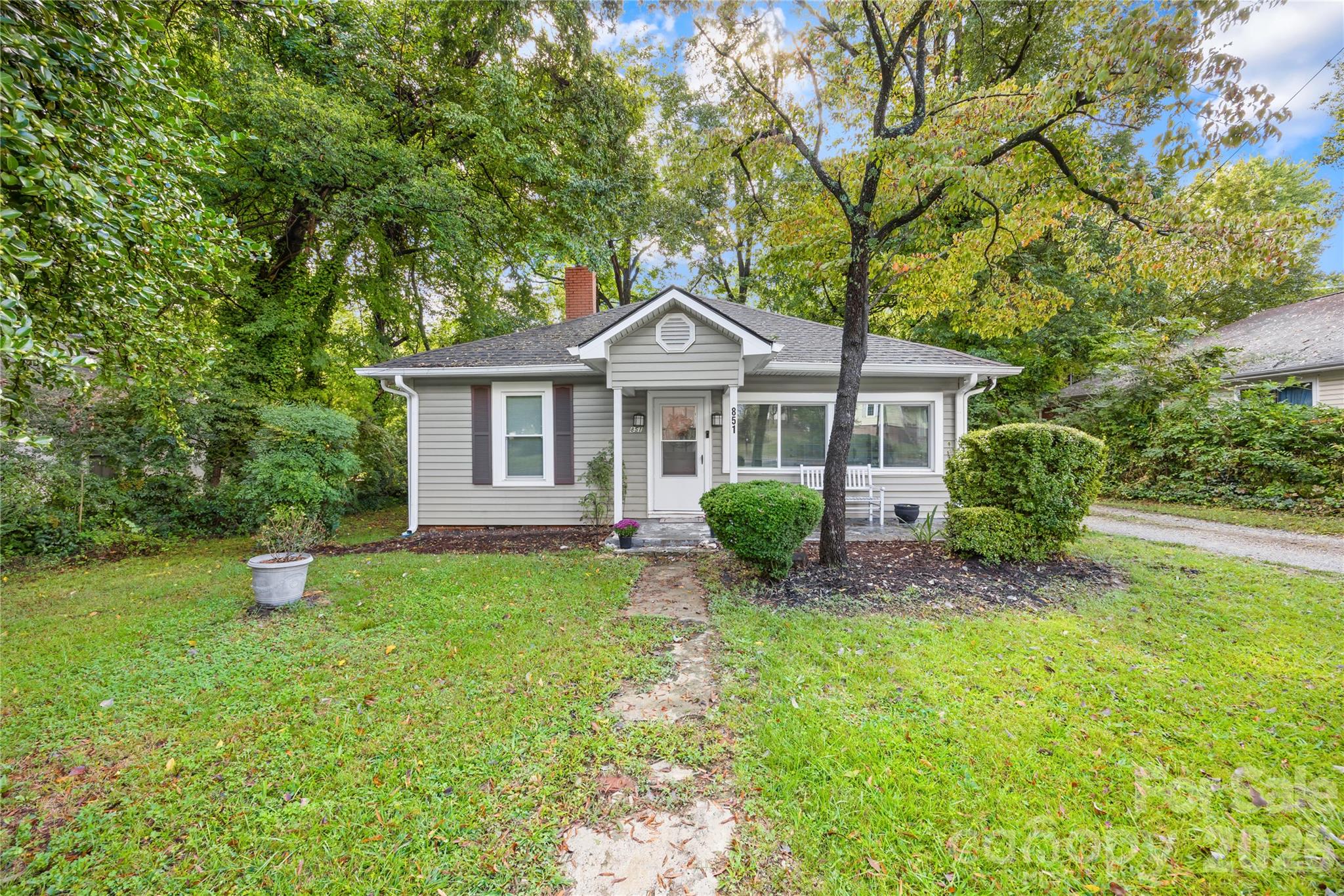 851 Old Charlotte Road Property Photo 2