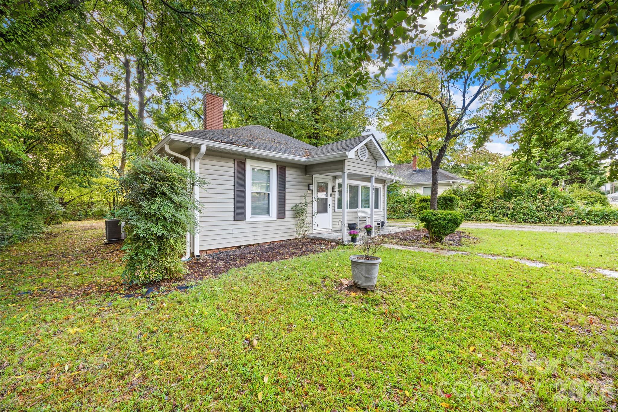 851 Old Charlotte Road Property Photo 3
