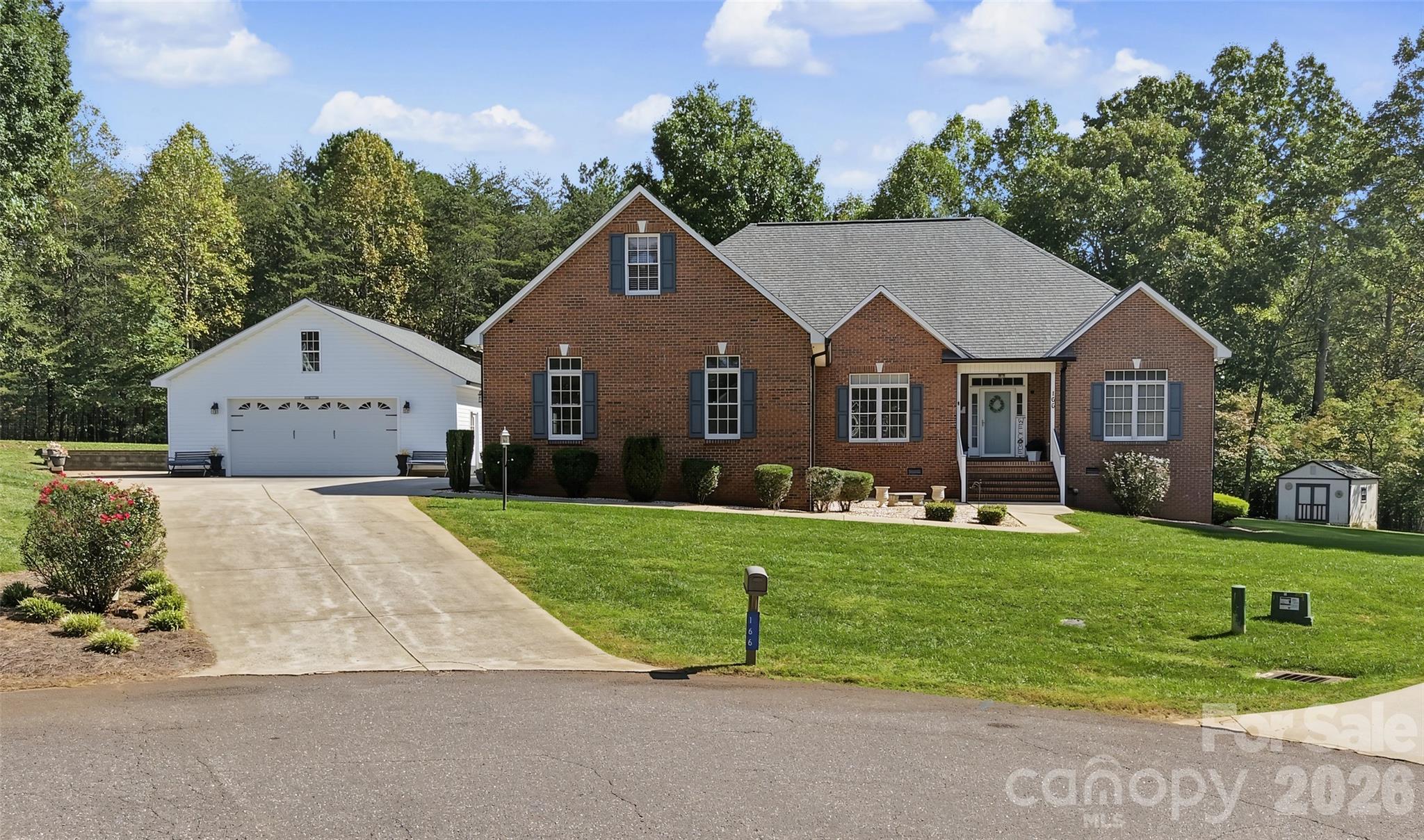 166 Appaloosa Lane Property Photo 1