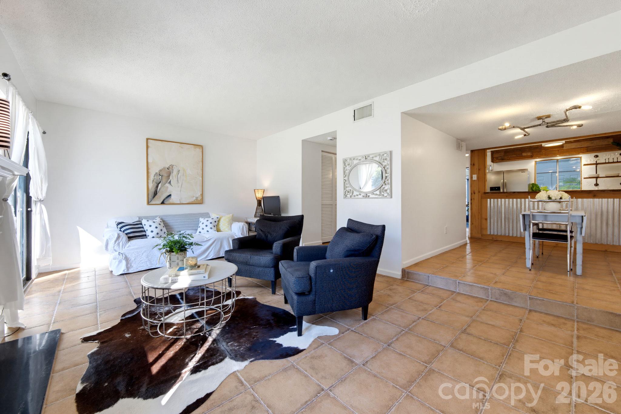3732 Winding Creek Lane Property Photo 10