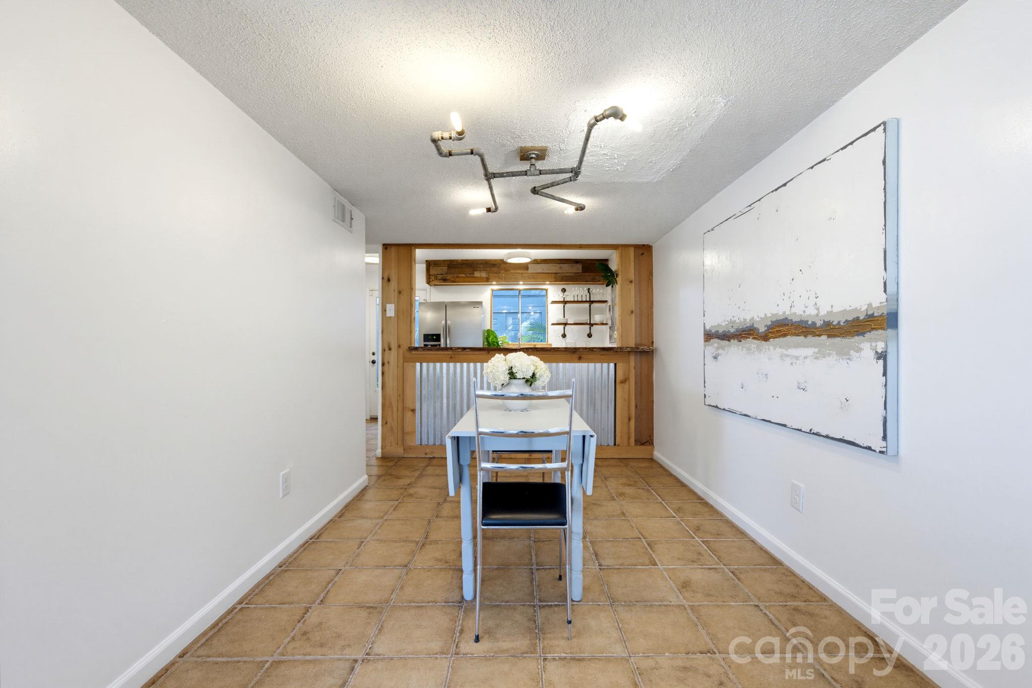 3732 Winding Creek Lane Property Photo 11